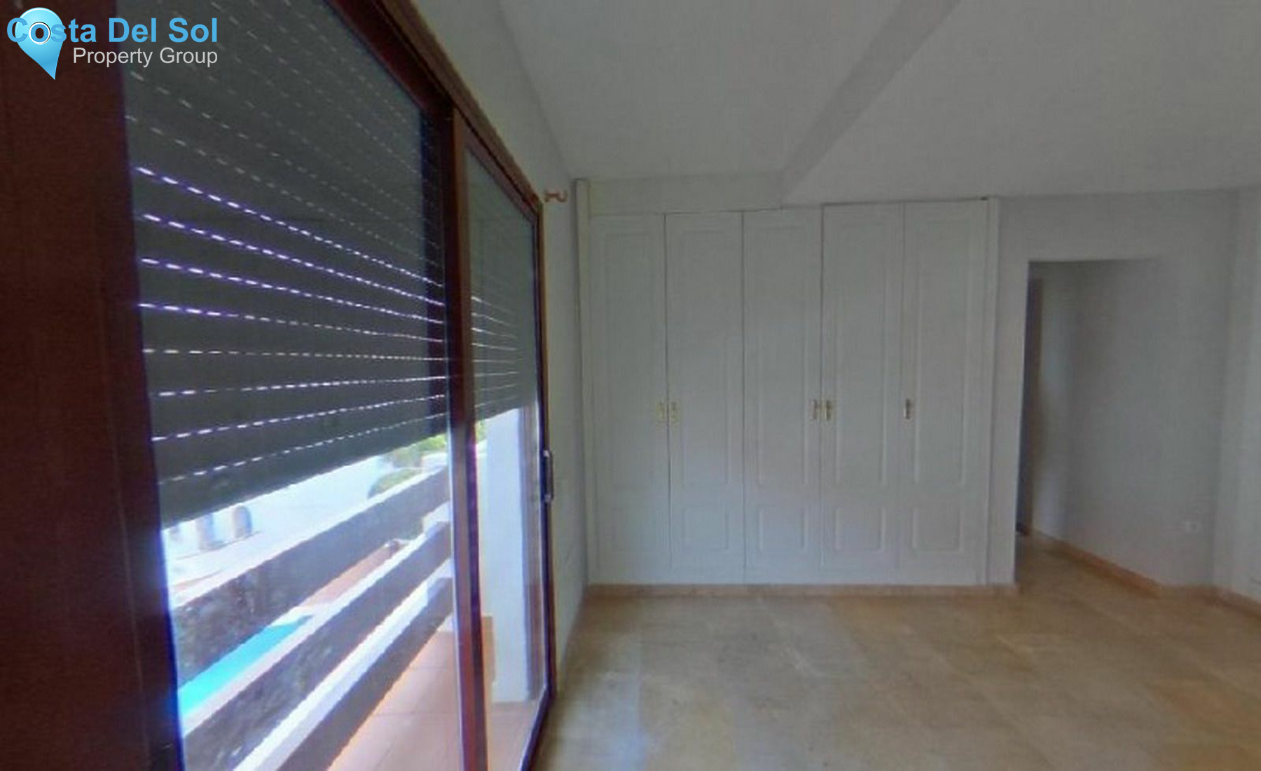 Middle Floor Apartment in Marbella-1141918