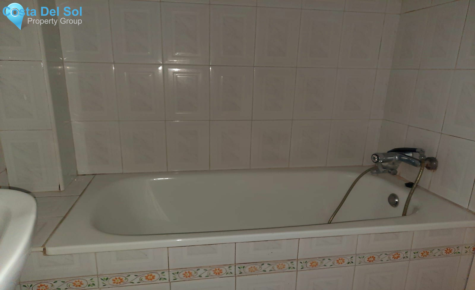 Middle Floor Apartment in Marbella-1142777