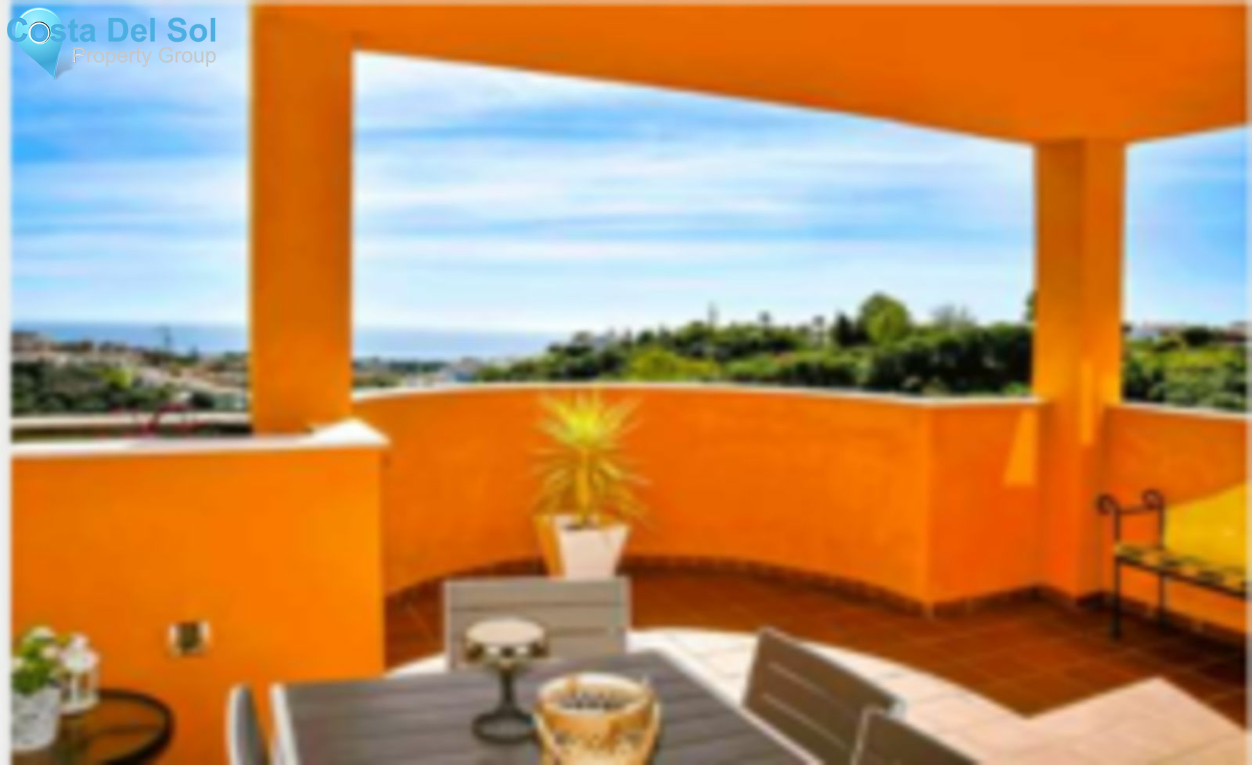 Middle Floor Apartment in Marbella