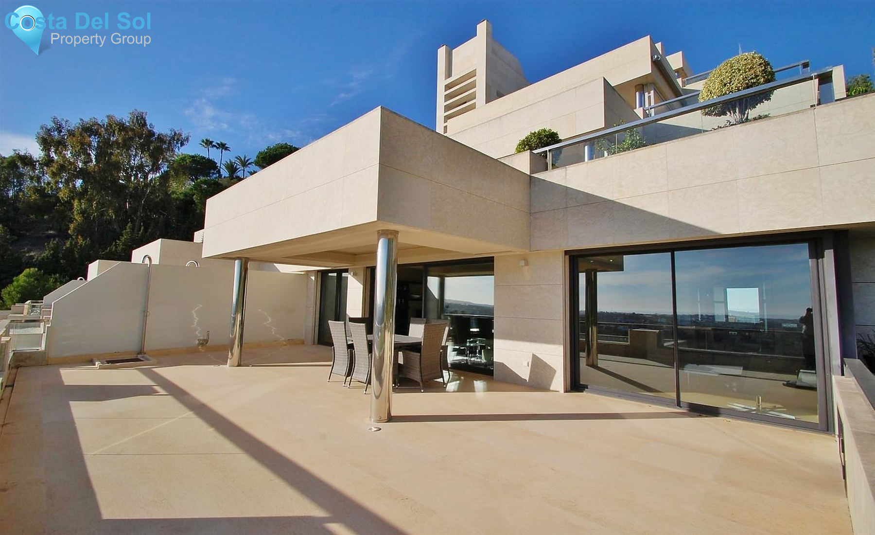 Middle Floor Apartment in Marbella