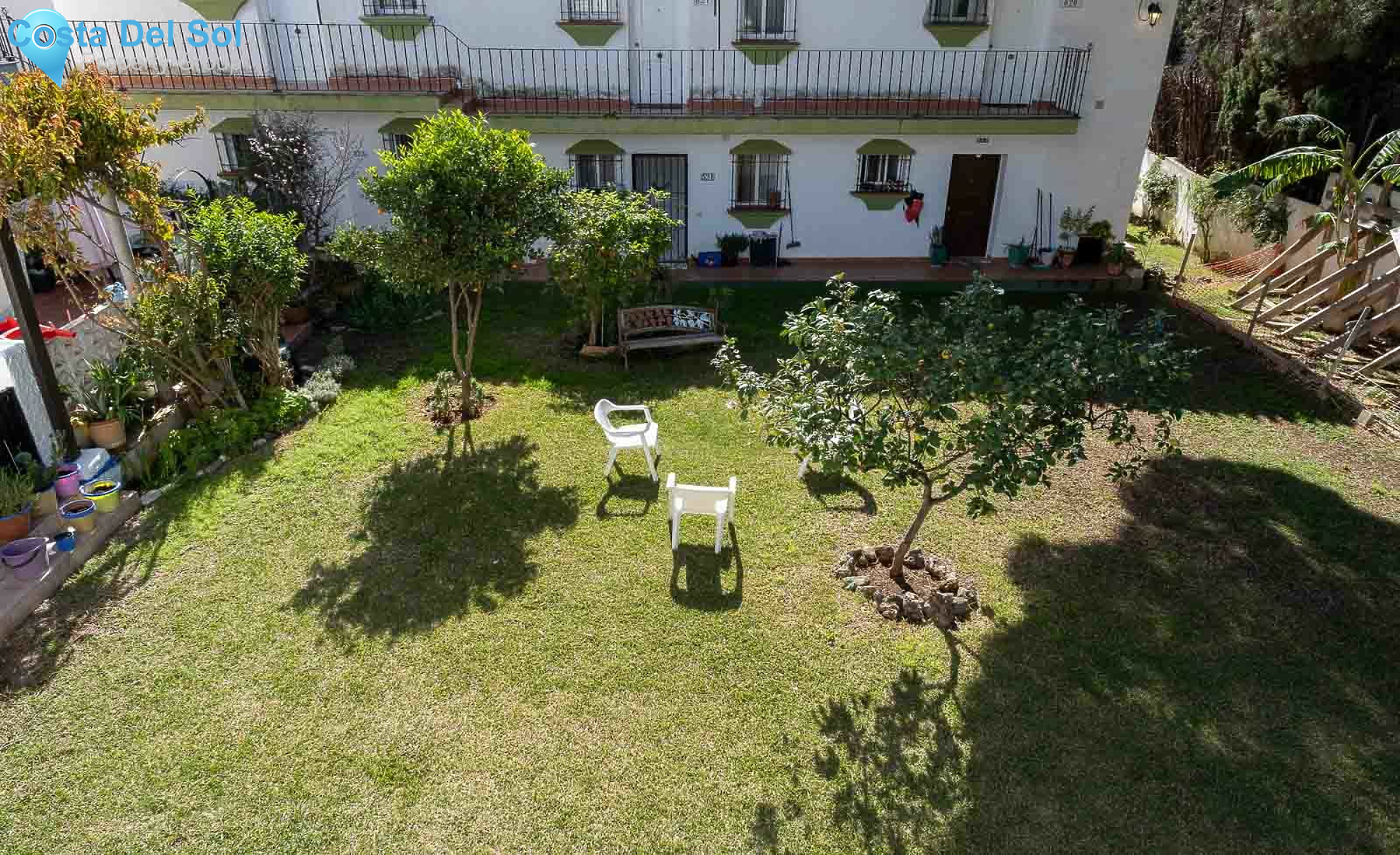 Middle Floor Apartment in Marbella-1152359