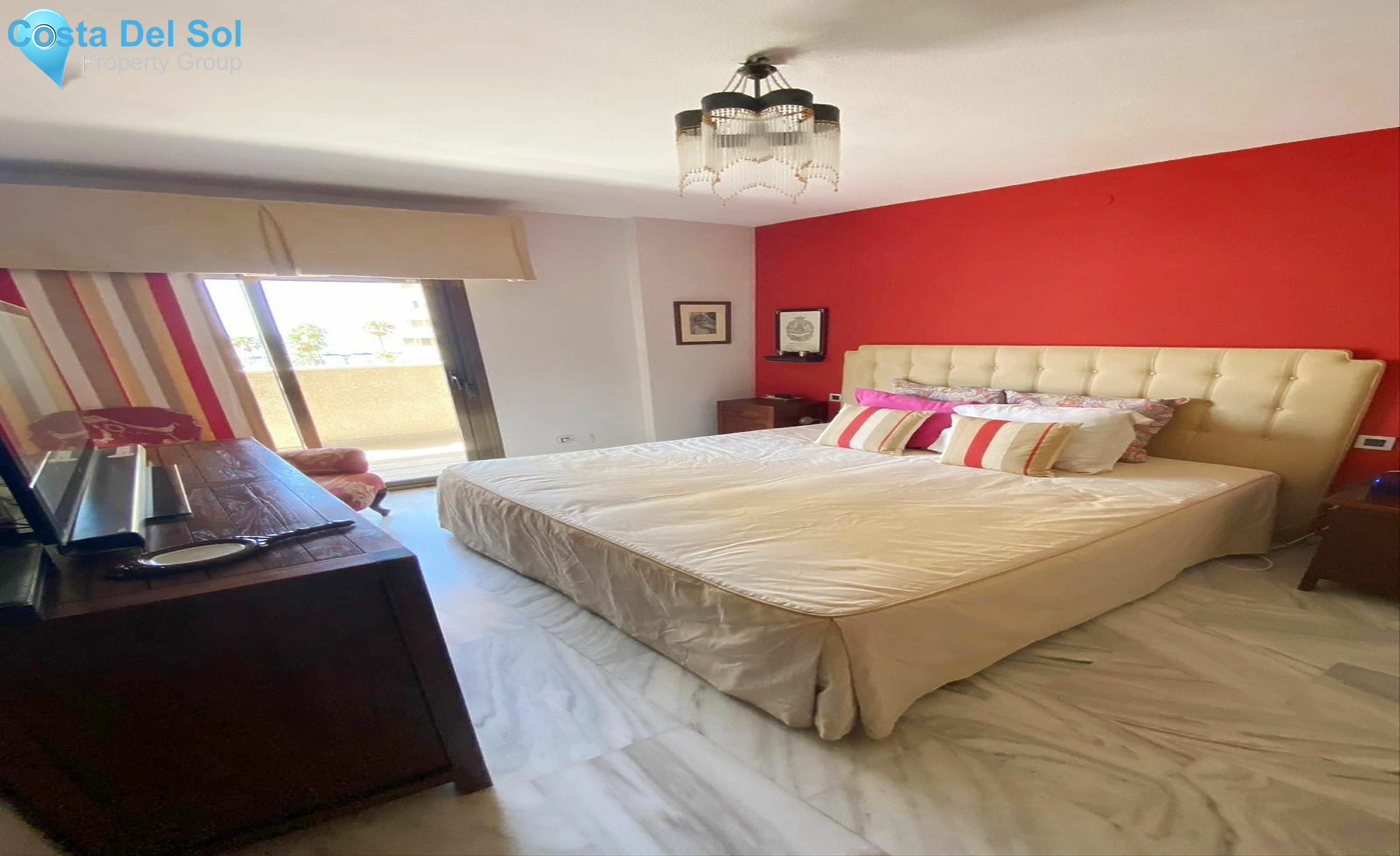 Middle Floor Apartment in Marbella-1161188