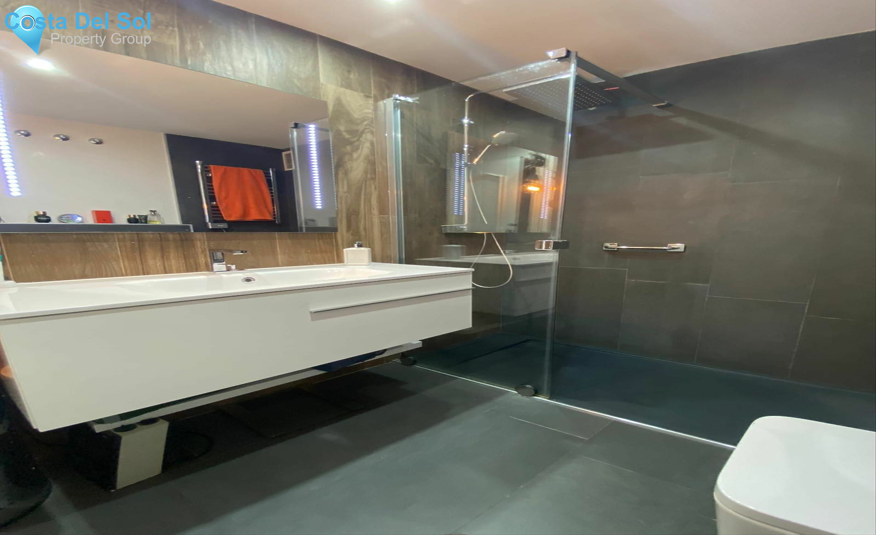 Middle Floor Apartment in Marbella-1161192
