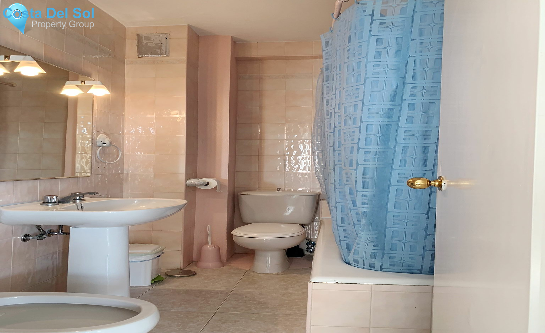 Middle Floor Apartment in Marbella-1163405