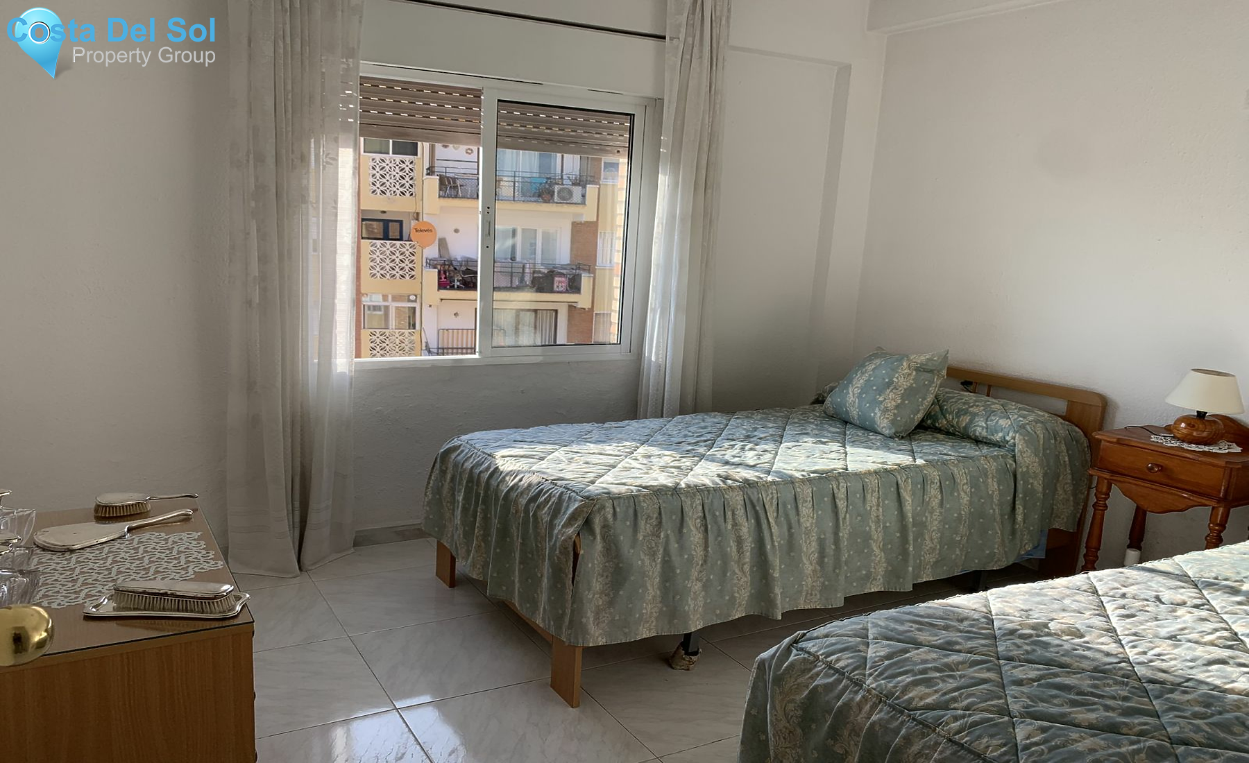 Middle Floor Apartment in Marbella-1163409
