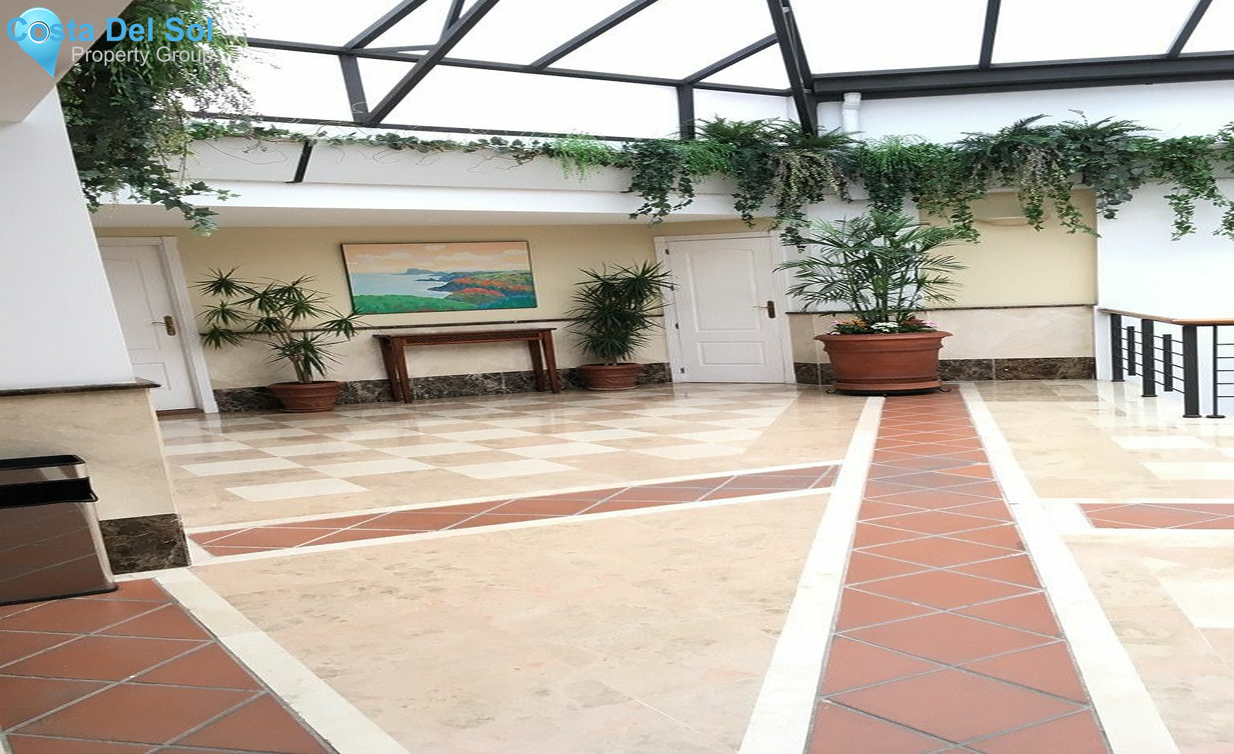 Middle Floor Apartment in Puerto Banús-1163704