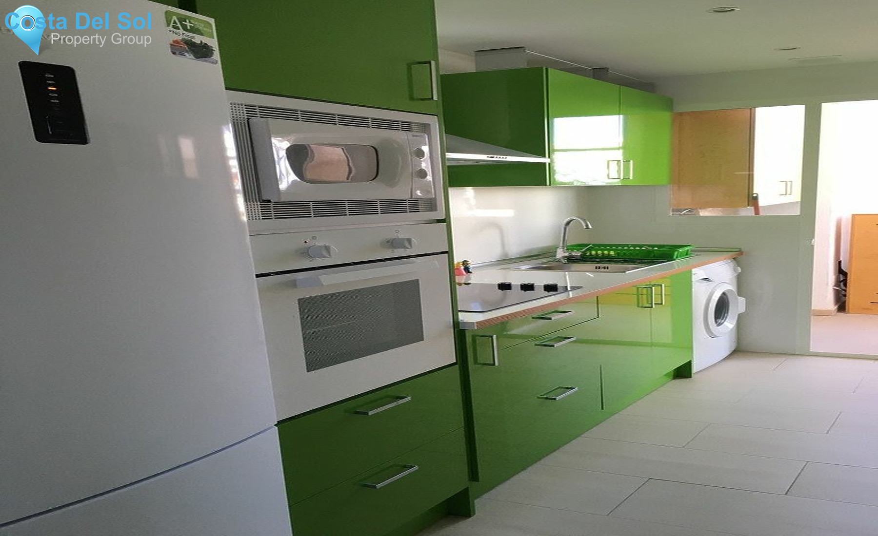 Middle Floor Apartment in Puerto Banús-1163690