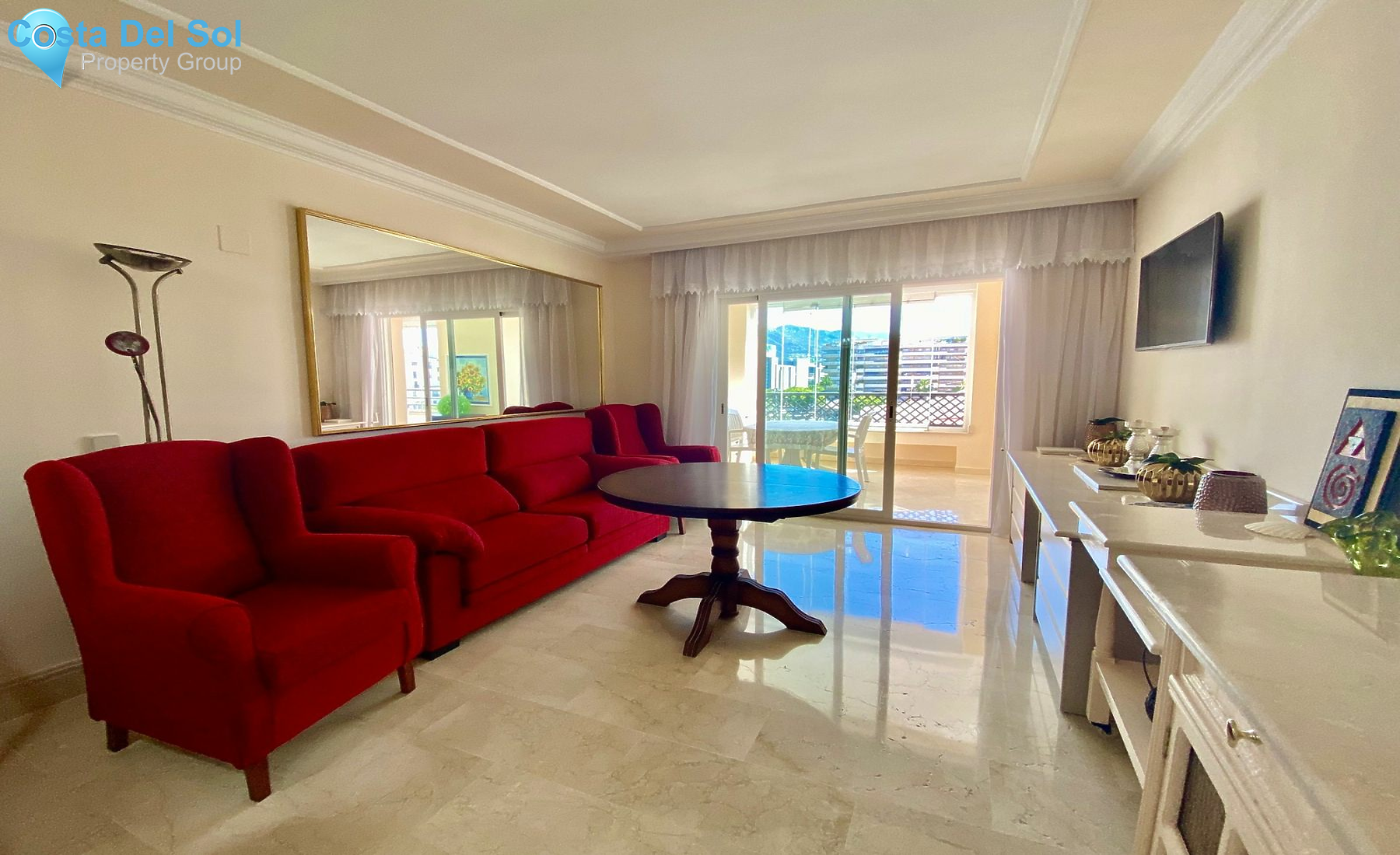 Middle Floor Apartment in Marbella-1166004