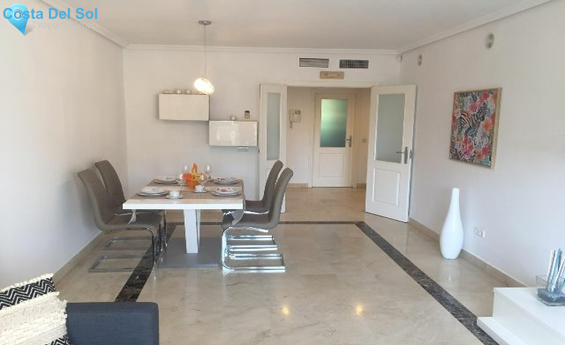 Middle Floor Apartment in Marbella-1174837