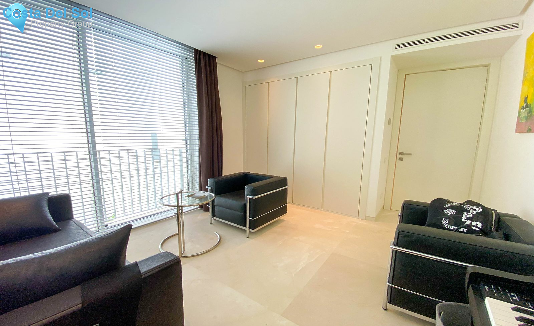 Middle Floor Apartment in Marbella-1183446