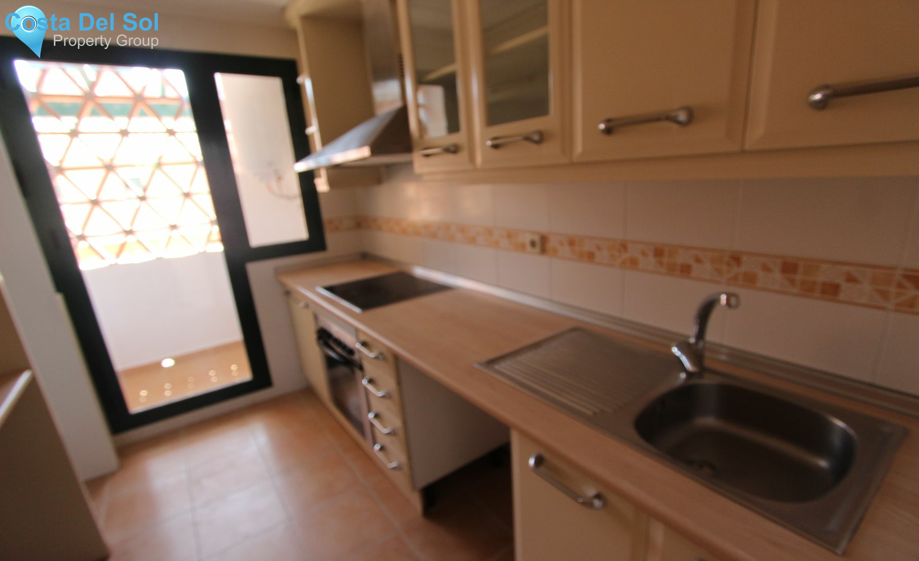 Middle Floor Apartment in Marbella-1188314