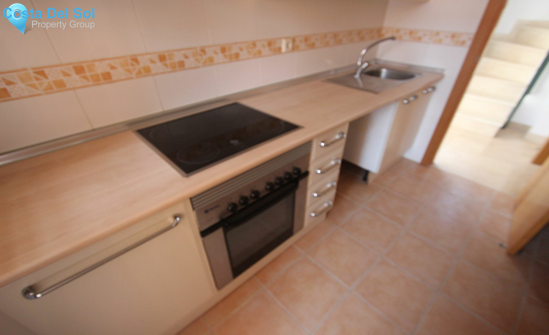 Middle Floor Apartment in Marbella-1188315