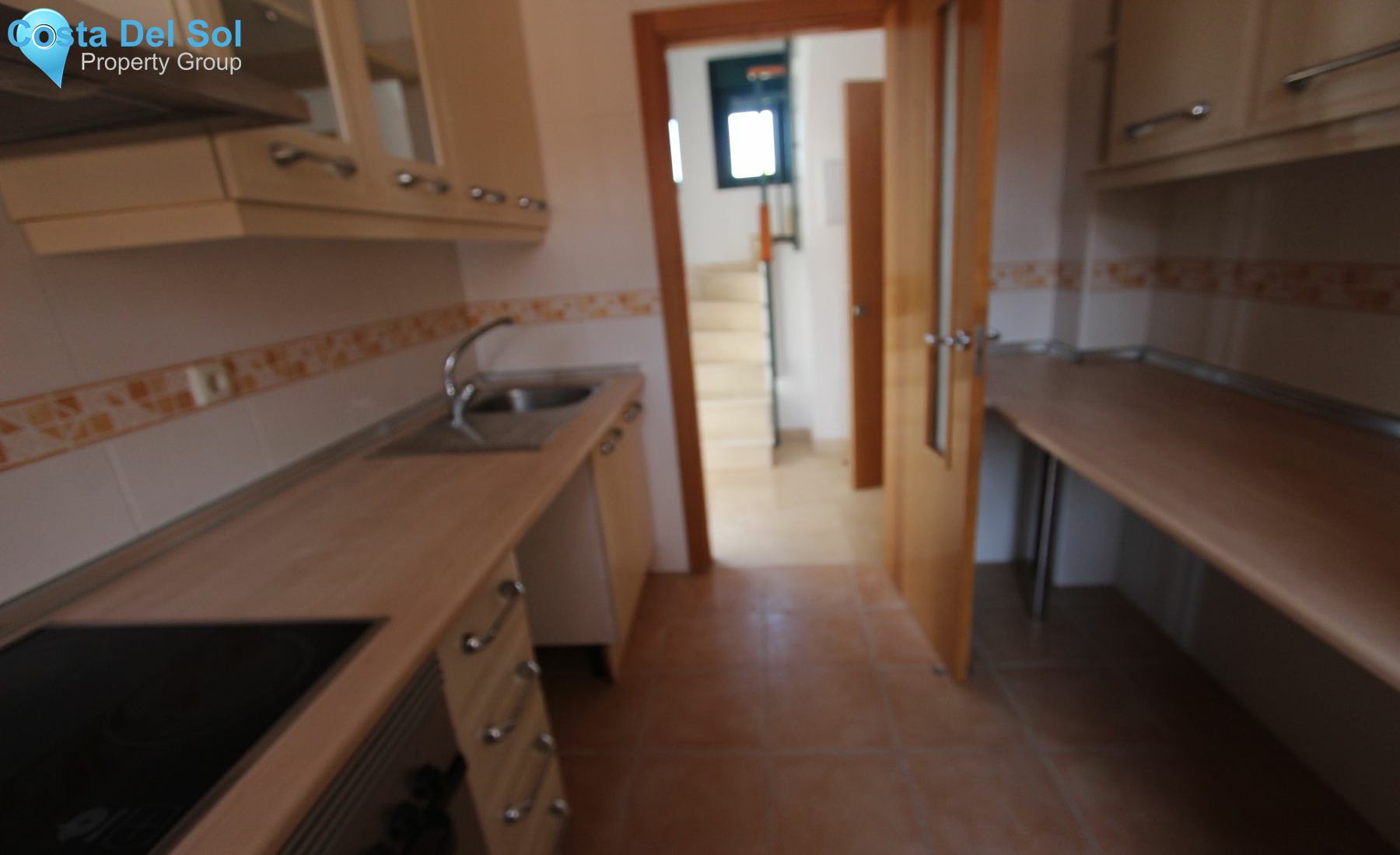 Middle Floor Apartment in Marbella-1188316
