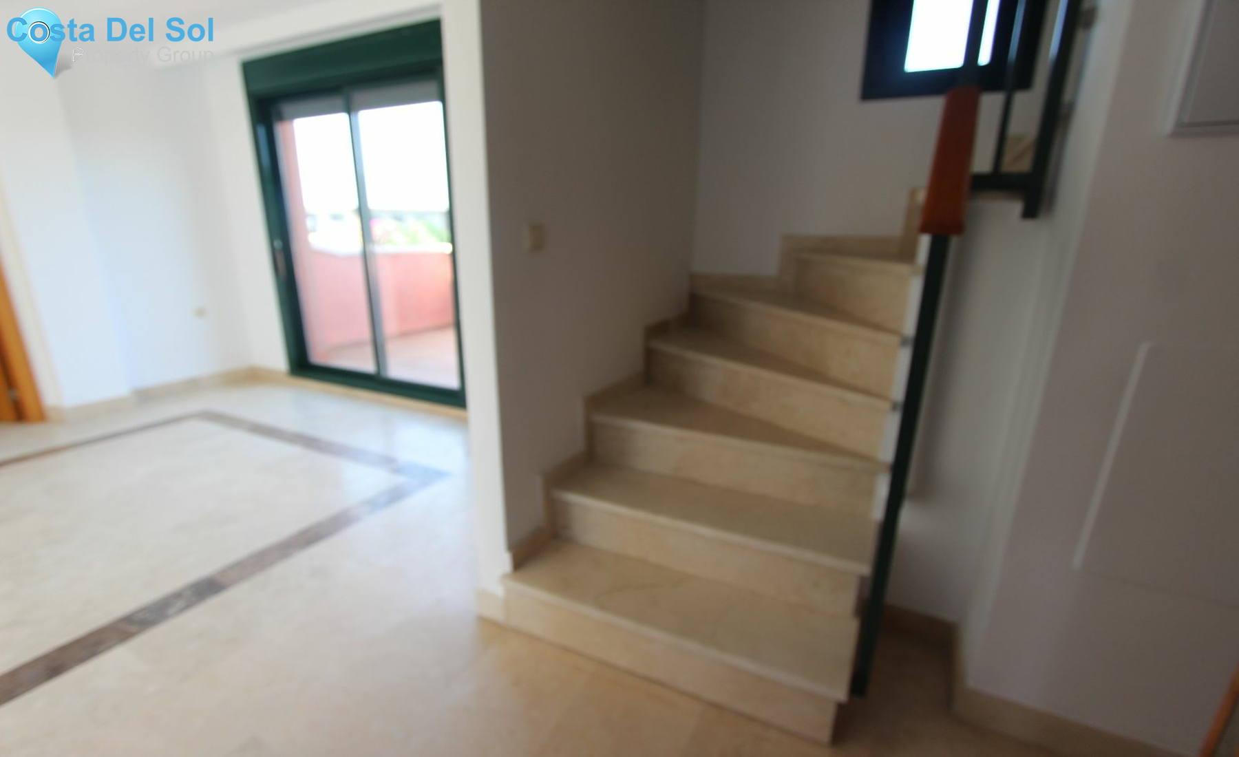 Middle Floor Apartment in Marbella-1188317