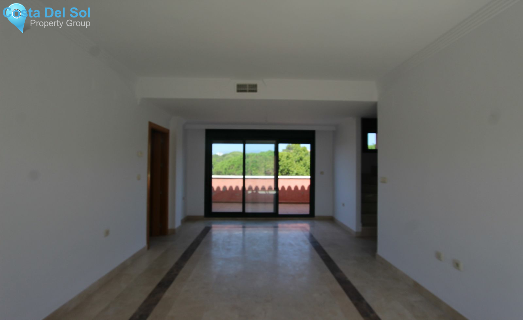 Middle Floor Apartment in Marbella-1188320