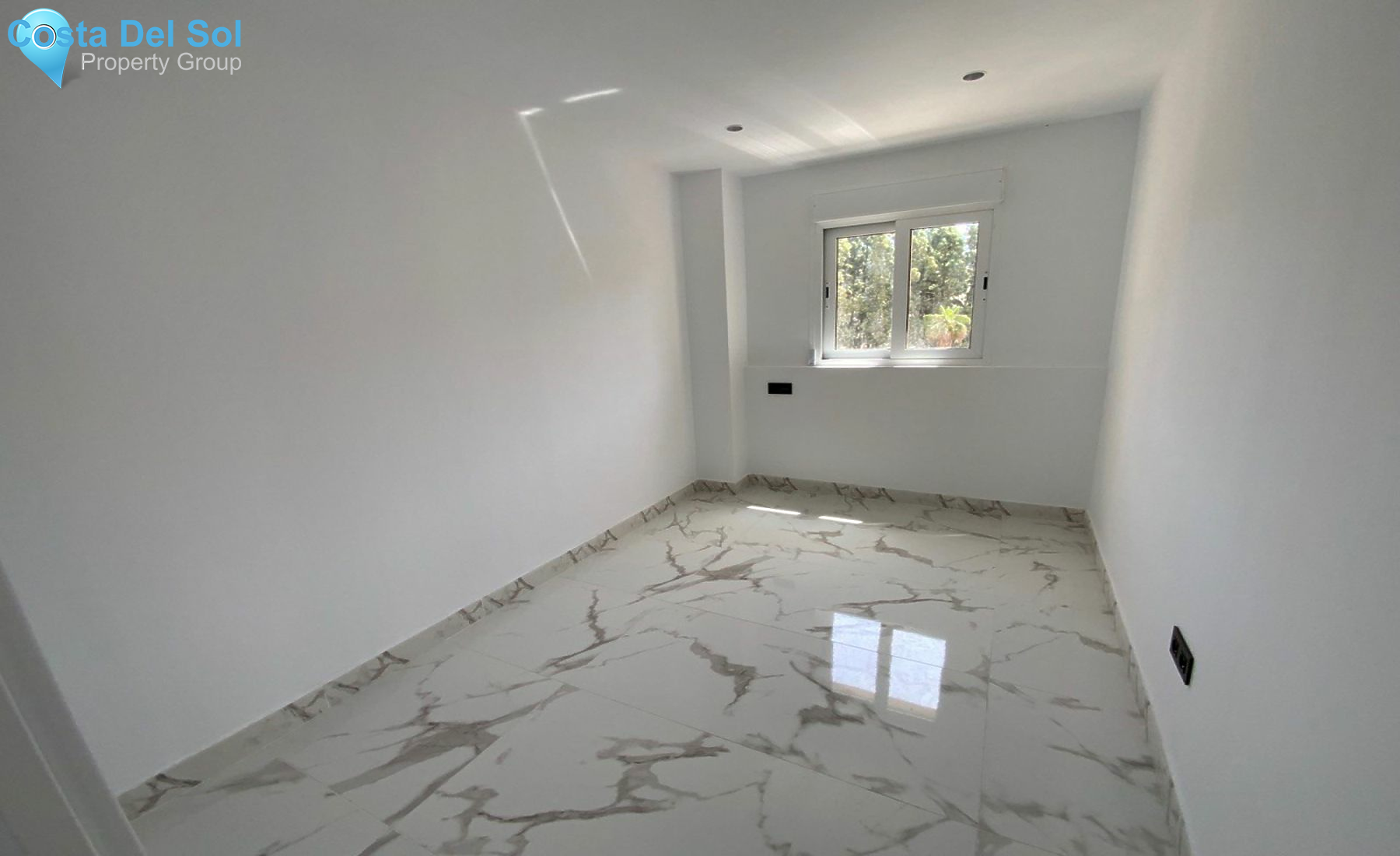 Middle Floor Apartment in Marbella-1192139