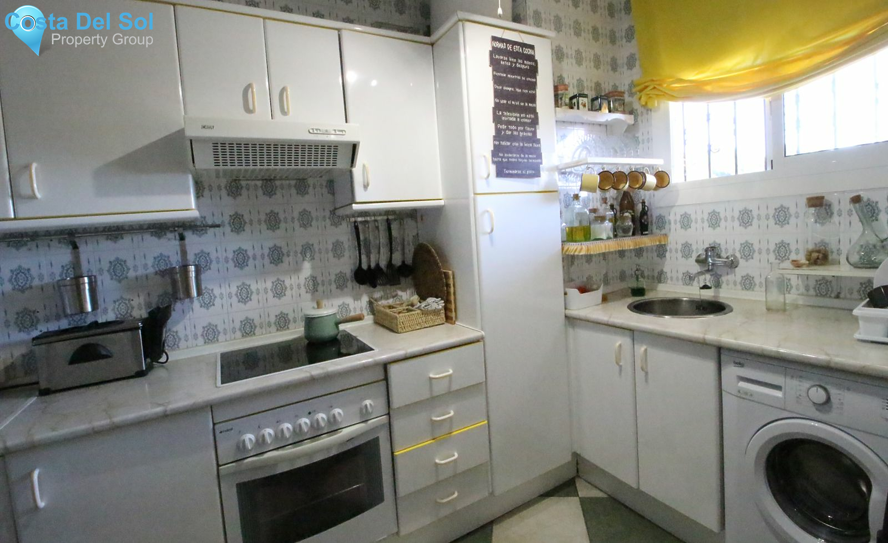 Middle Floor Apartment in Marbella-1206444