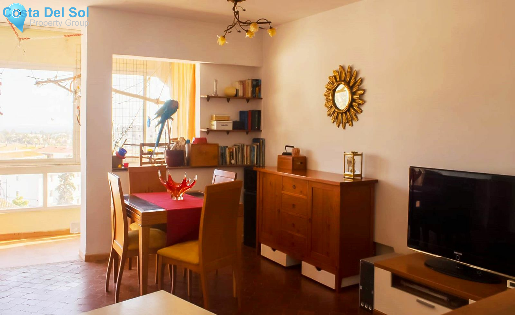 Middle Floor Apartment in Marbella-1215121