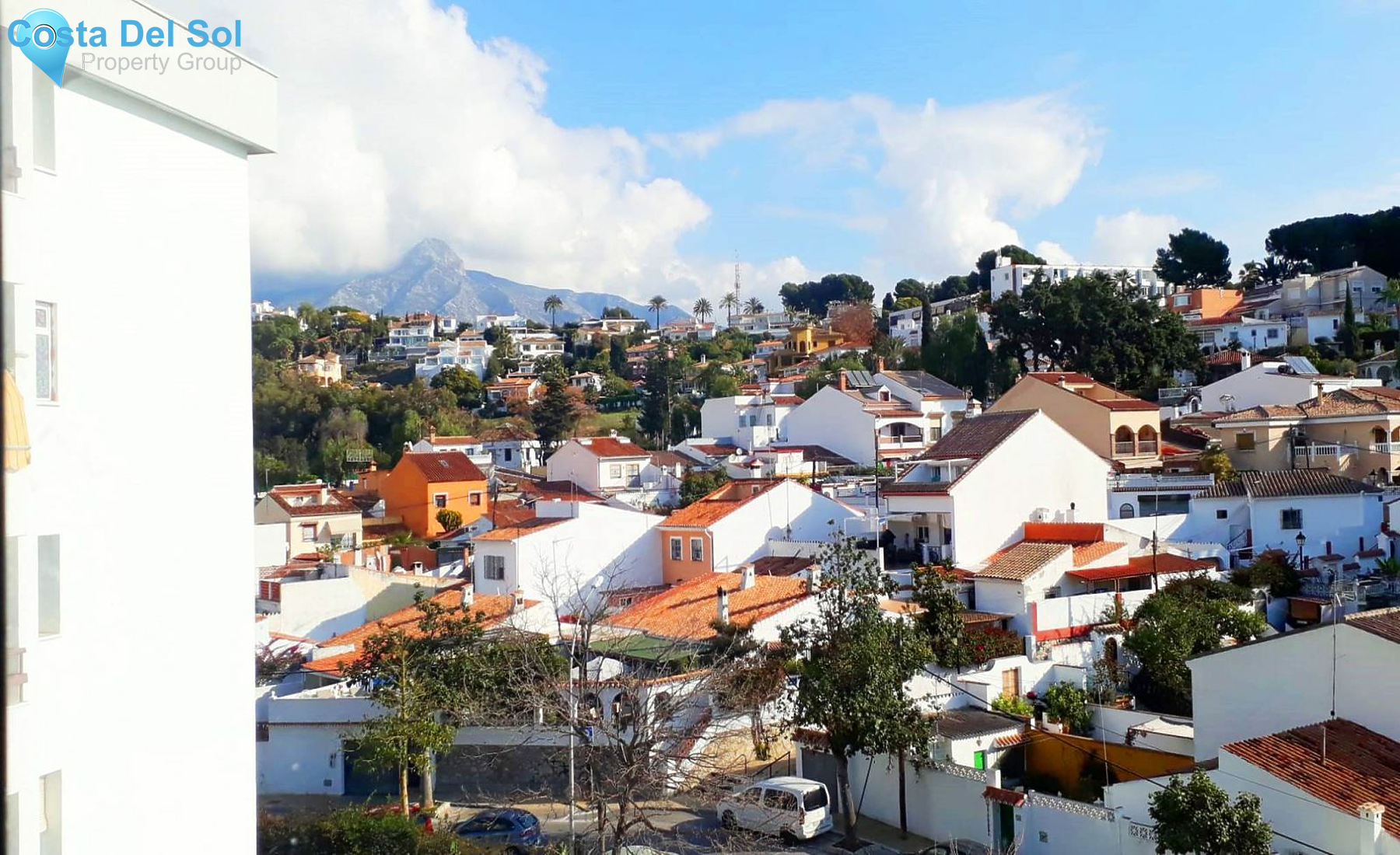 Middle Floor Apartment in Marbella-1215126