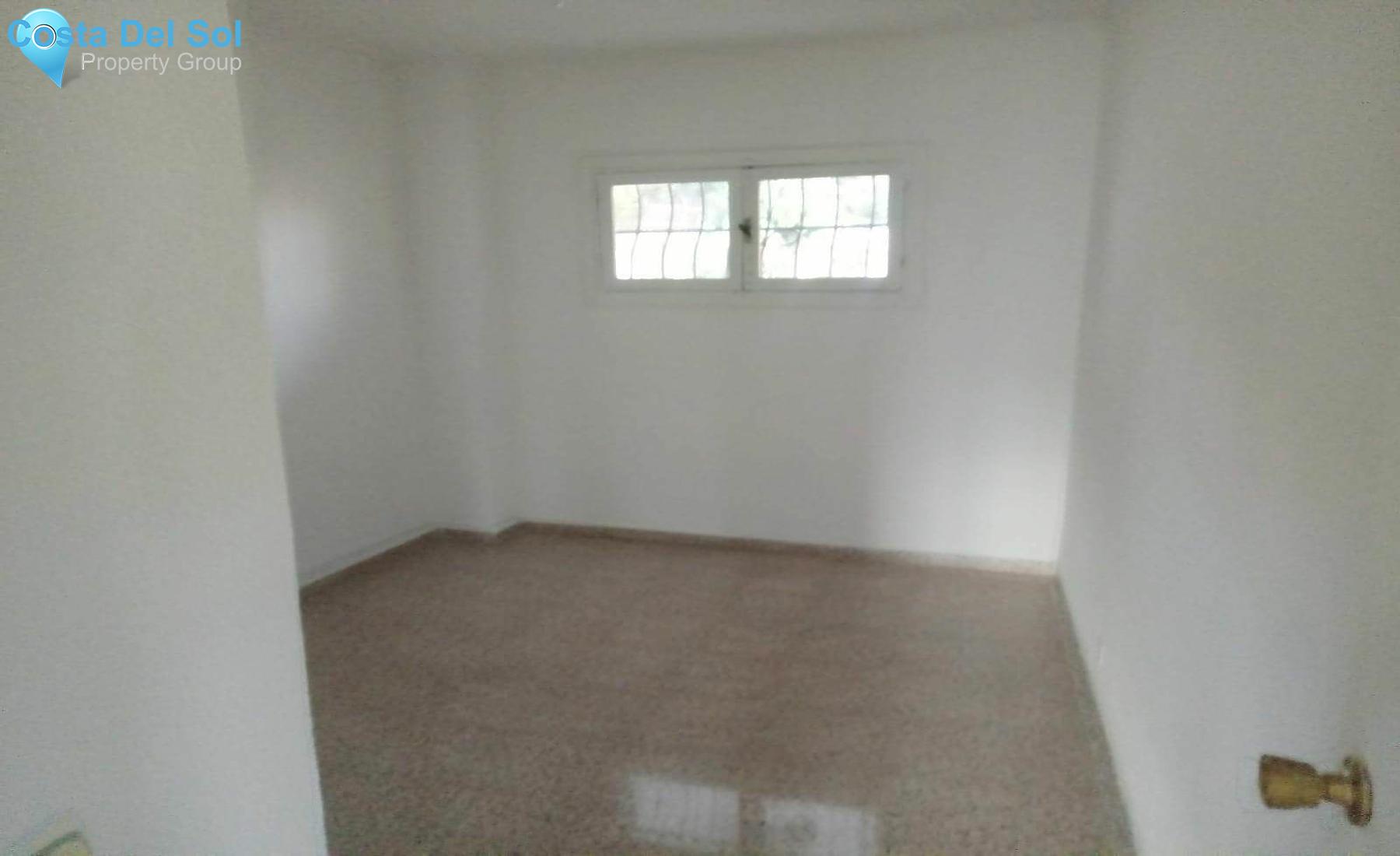Middle Floor Apartment in Marbella-1215289