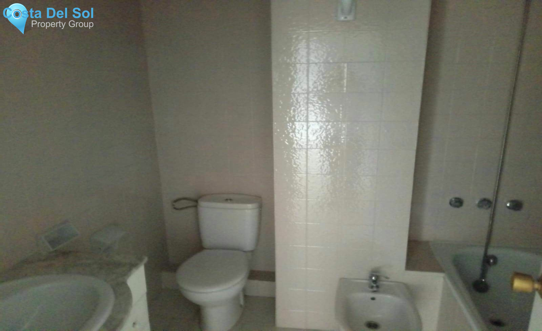 Middle Floor Apartment in Marbella-1215291