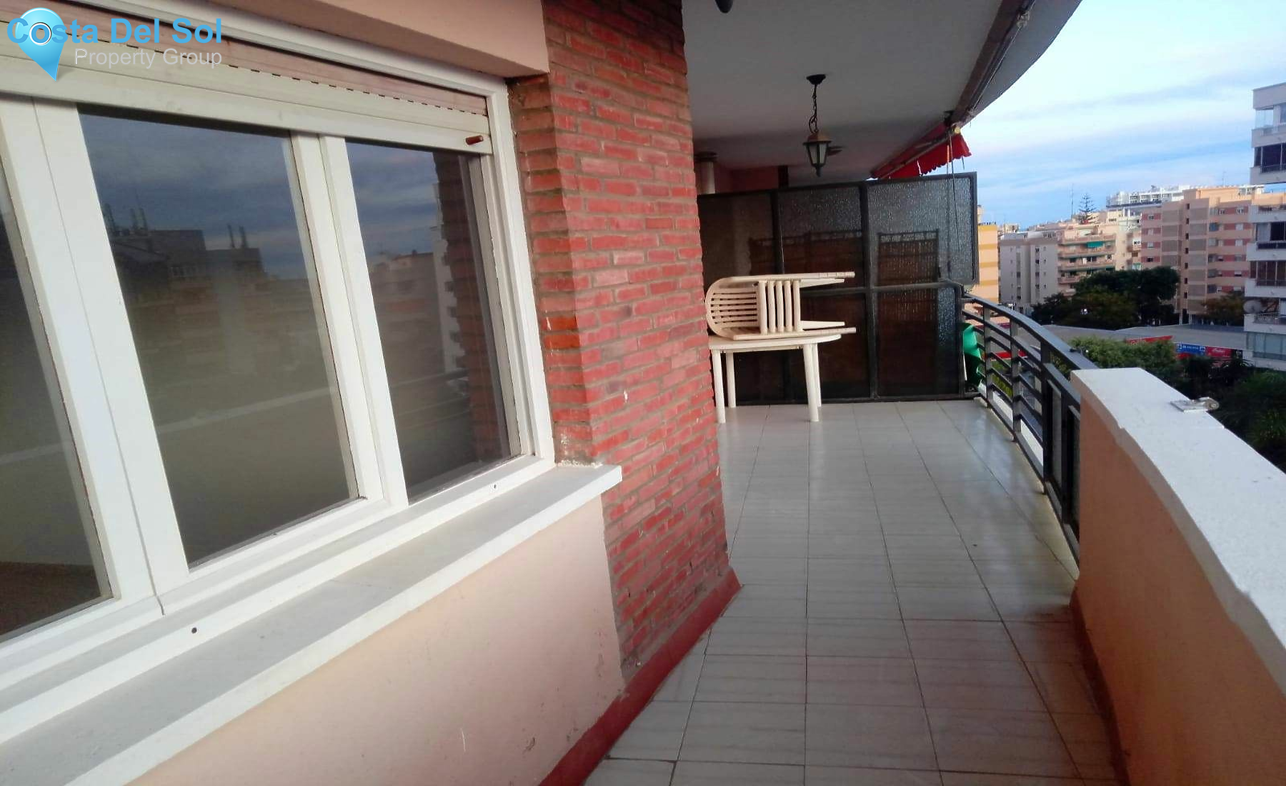 Middle Floor Apartment in Marbella-1215281