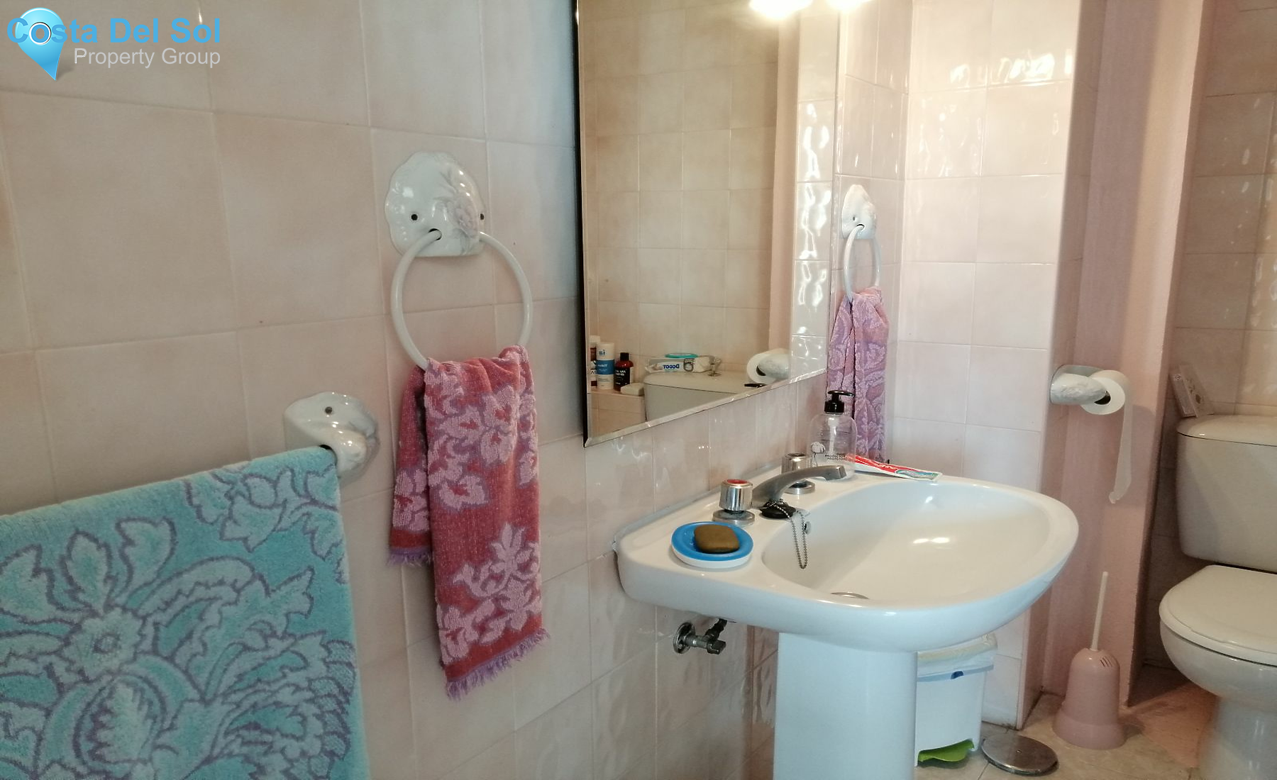 Middle Floor Apartment in Marbella-1216816