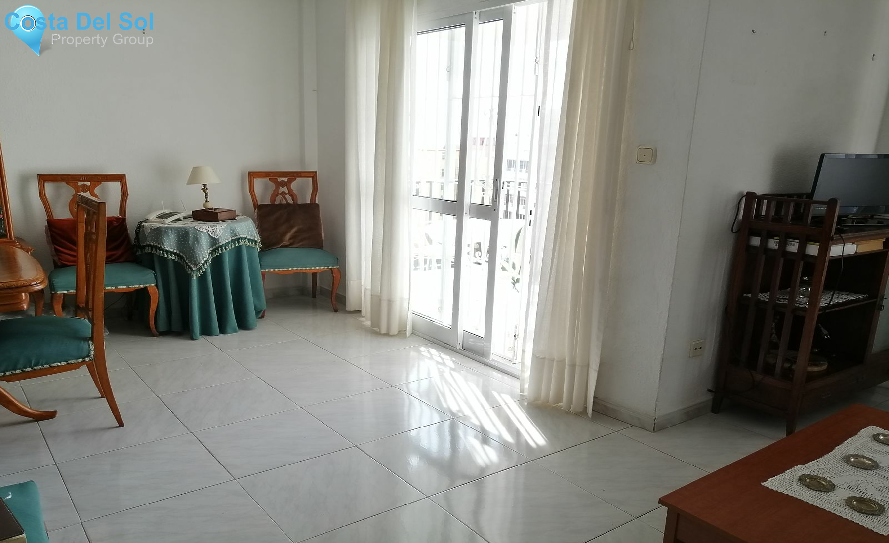 Middle Floor Apartment in Marbella-1216802