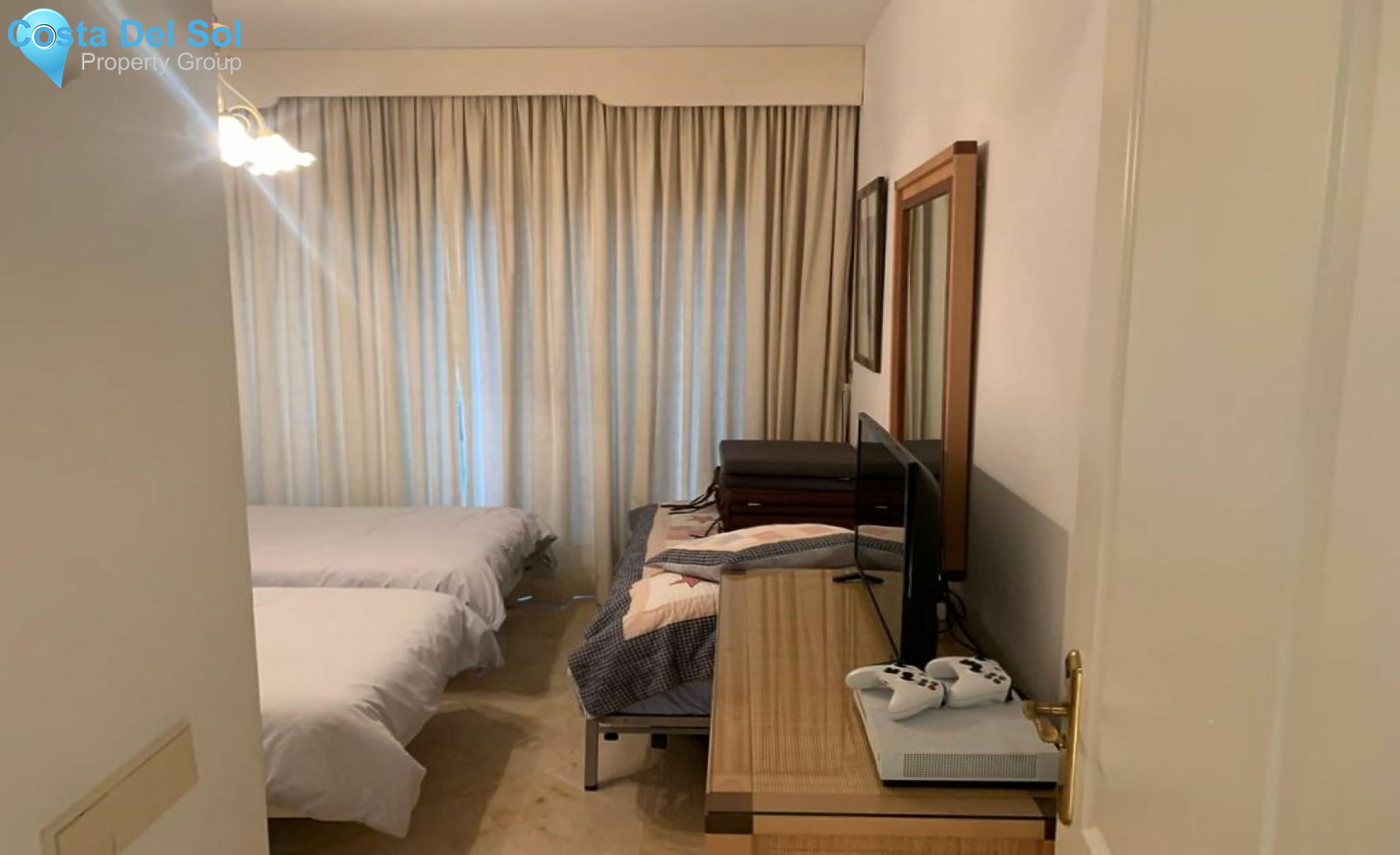 Middle Floor Apartment in Marbella-1224560