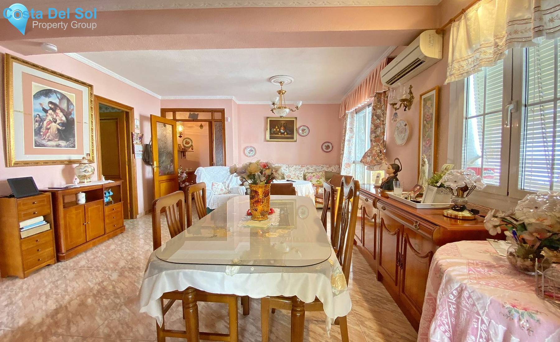 Middle Floor Apartment in Marbella