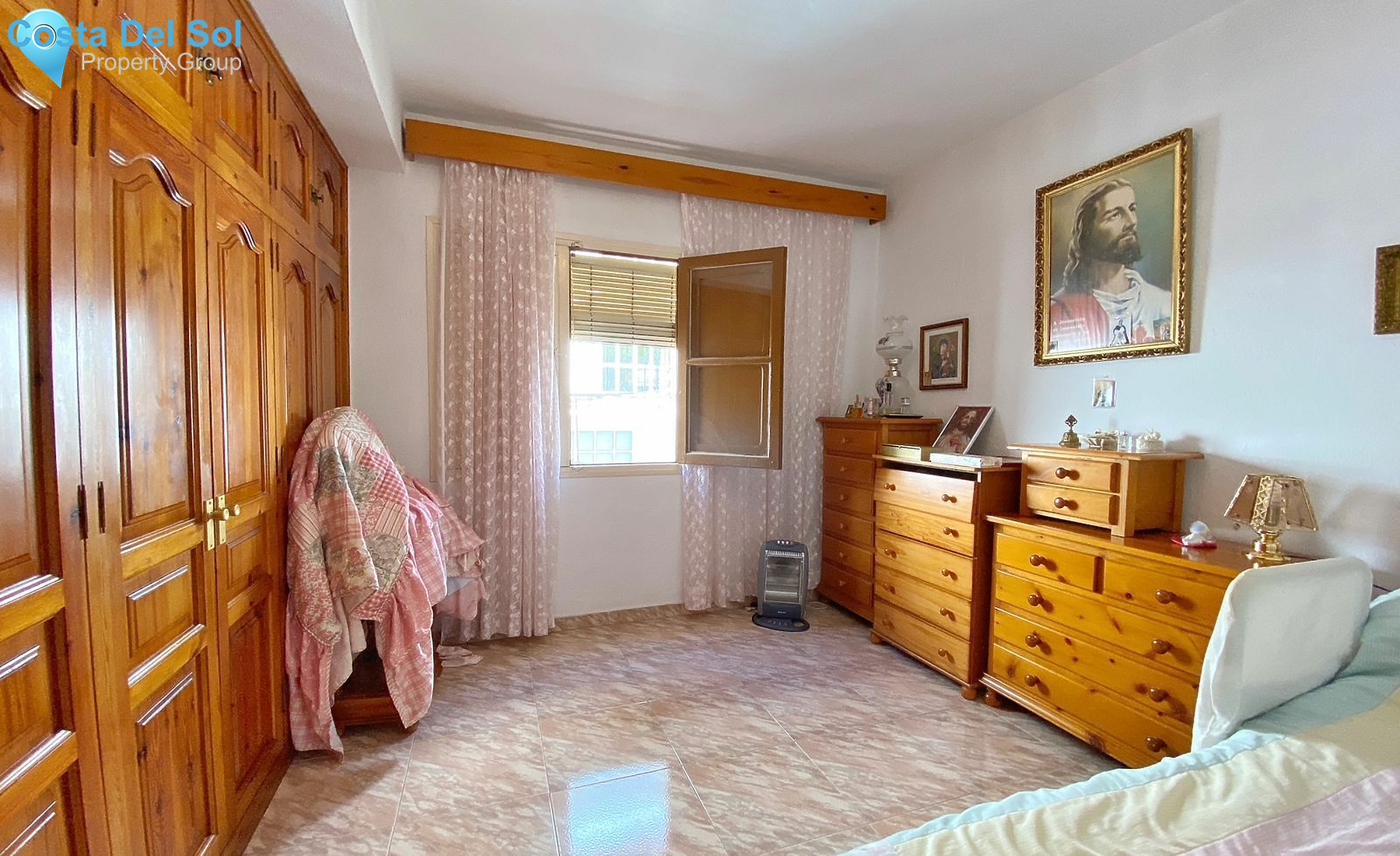 Middle Floor Apartment in Marbella-1389419