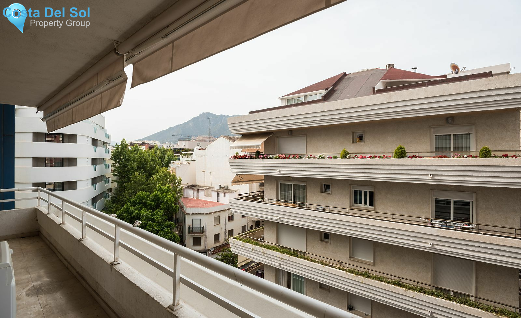 Middle Floor Apartment in Marbella-1392155