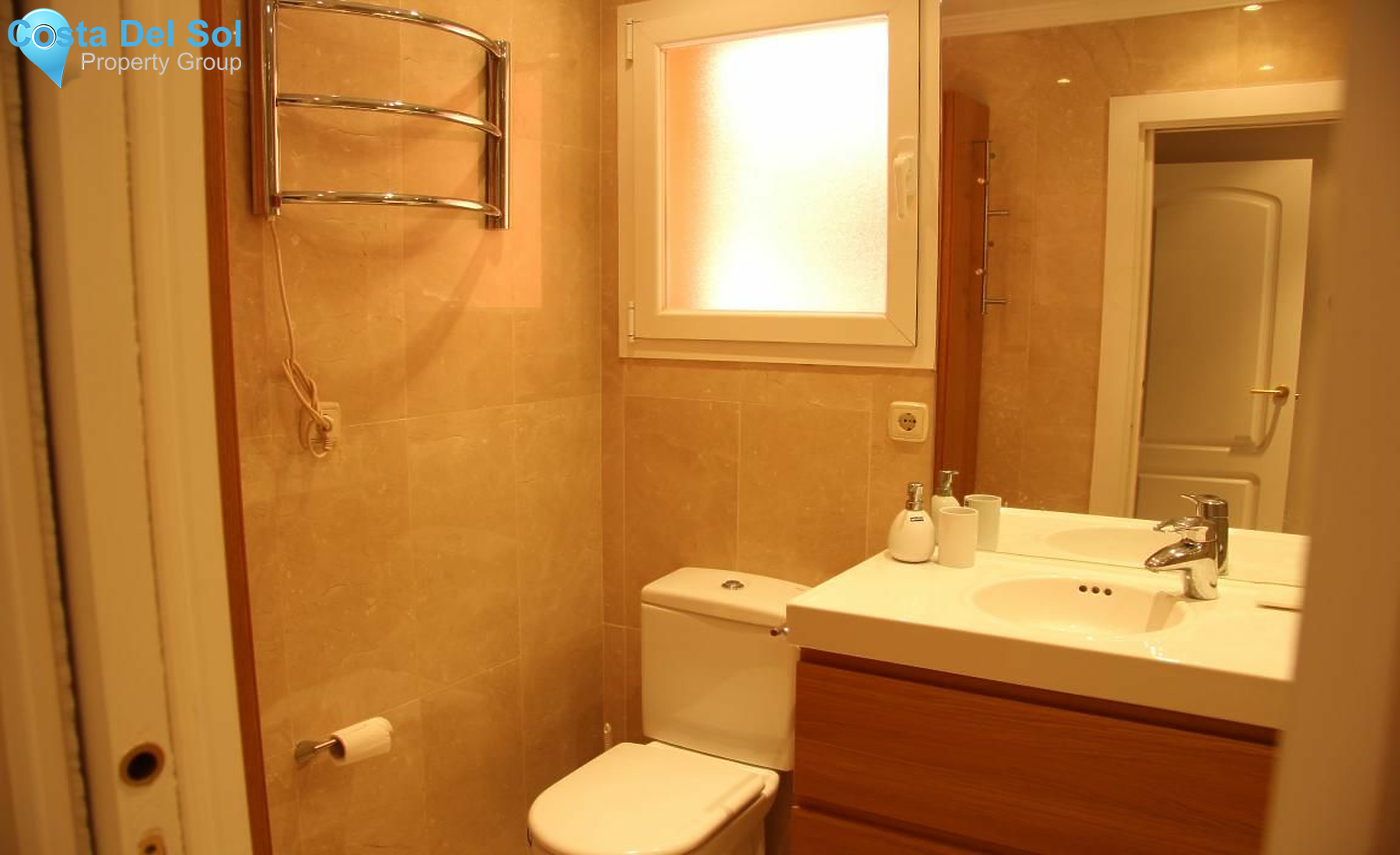 Middle Floor Apartment in Marbella-1398558