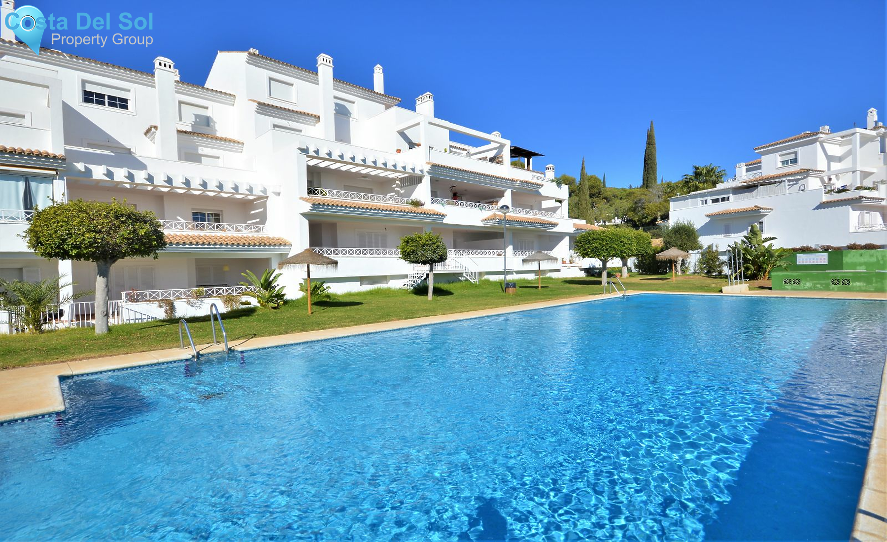 Middle Floor Apartment in Marbella-1418373
