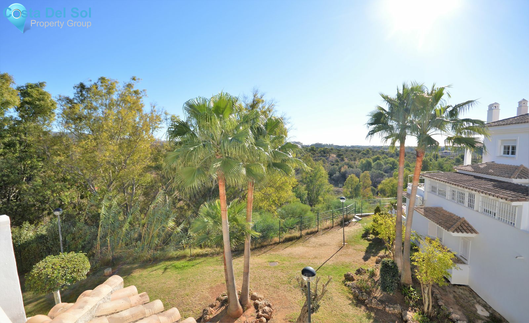 Middle Floor Apartment in Marbella-1418385