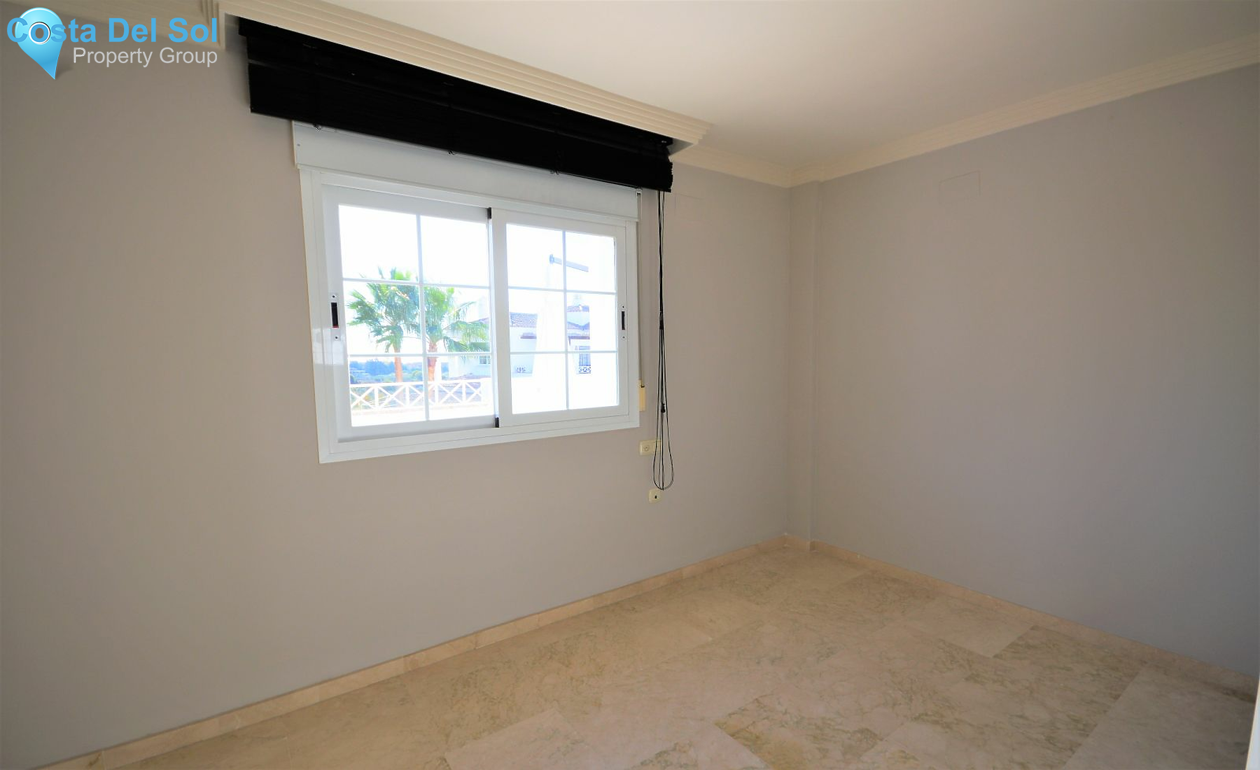 Middle Floor Apartment in Marbella-1418387