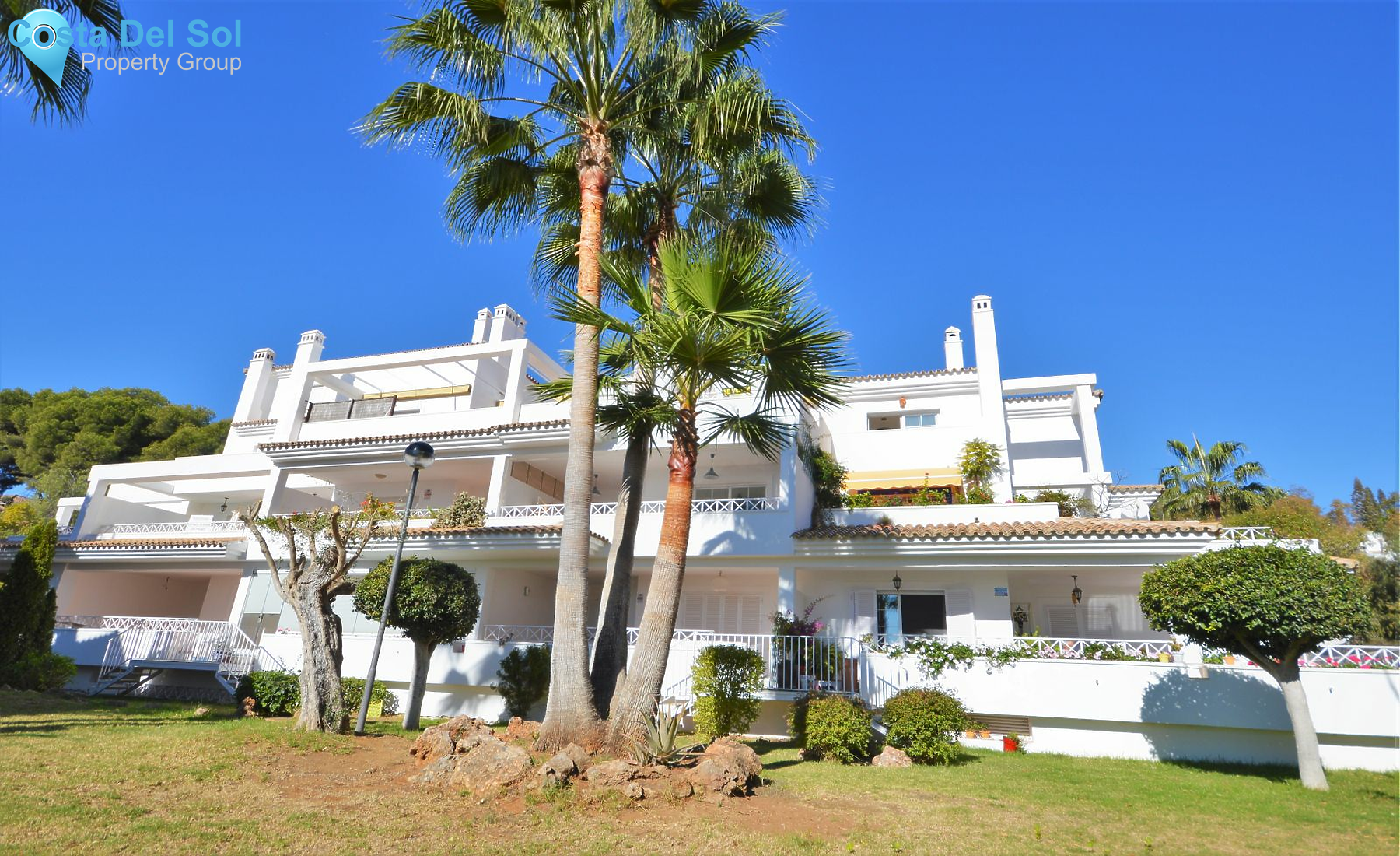 Middle Floor Apartment in Marbella-1418375