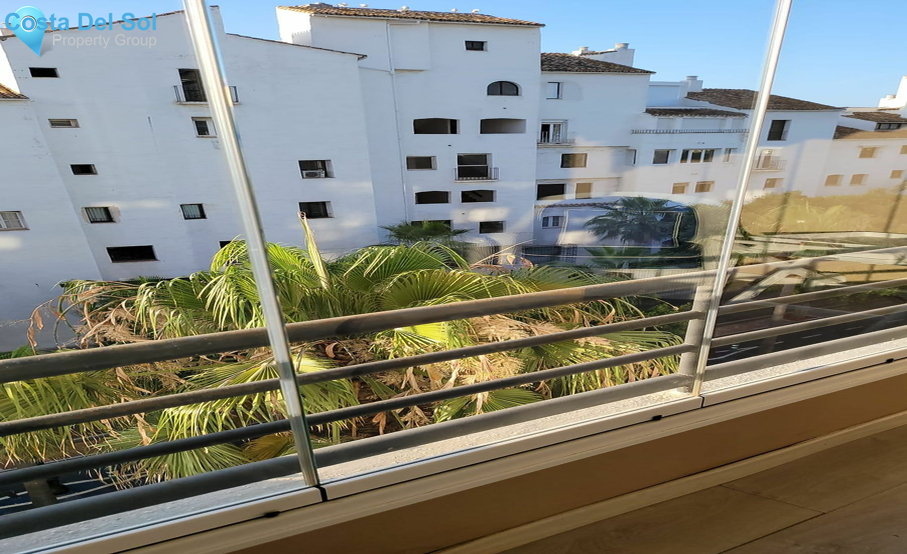 Middle Floor Apartment in Marbella-1425546