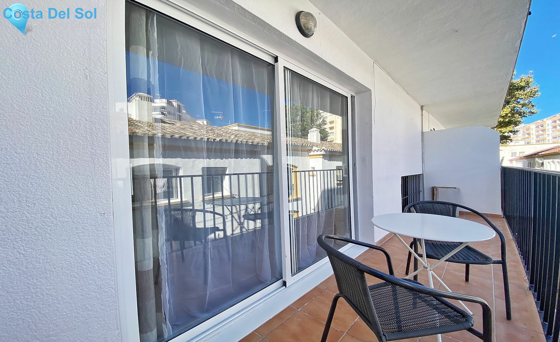 Middle Floor Apartment in Marbella-1441495