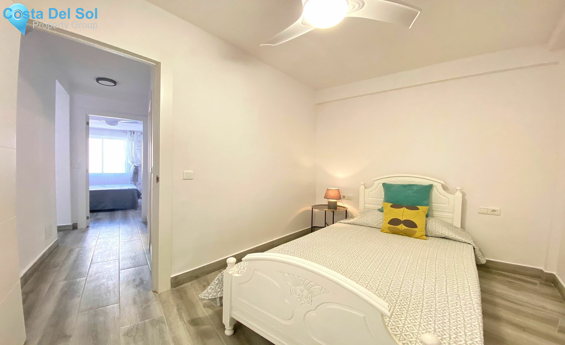 Middle Floor Apartment in Marbella-1441493