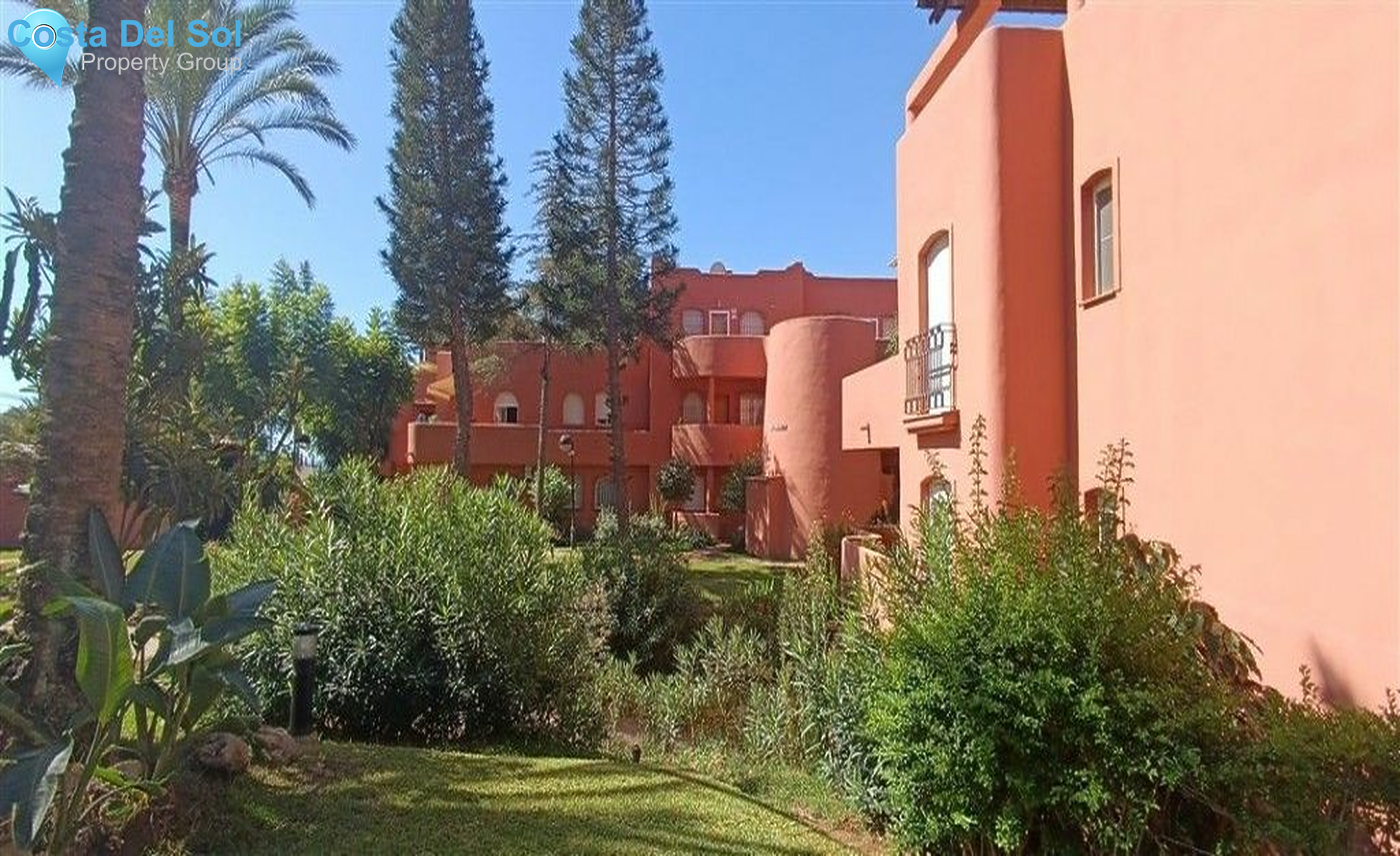 Middle Floor Apartment in Marbella-1443661