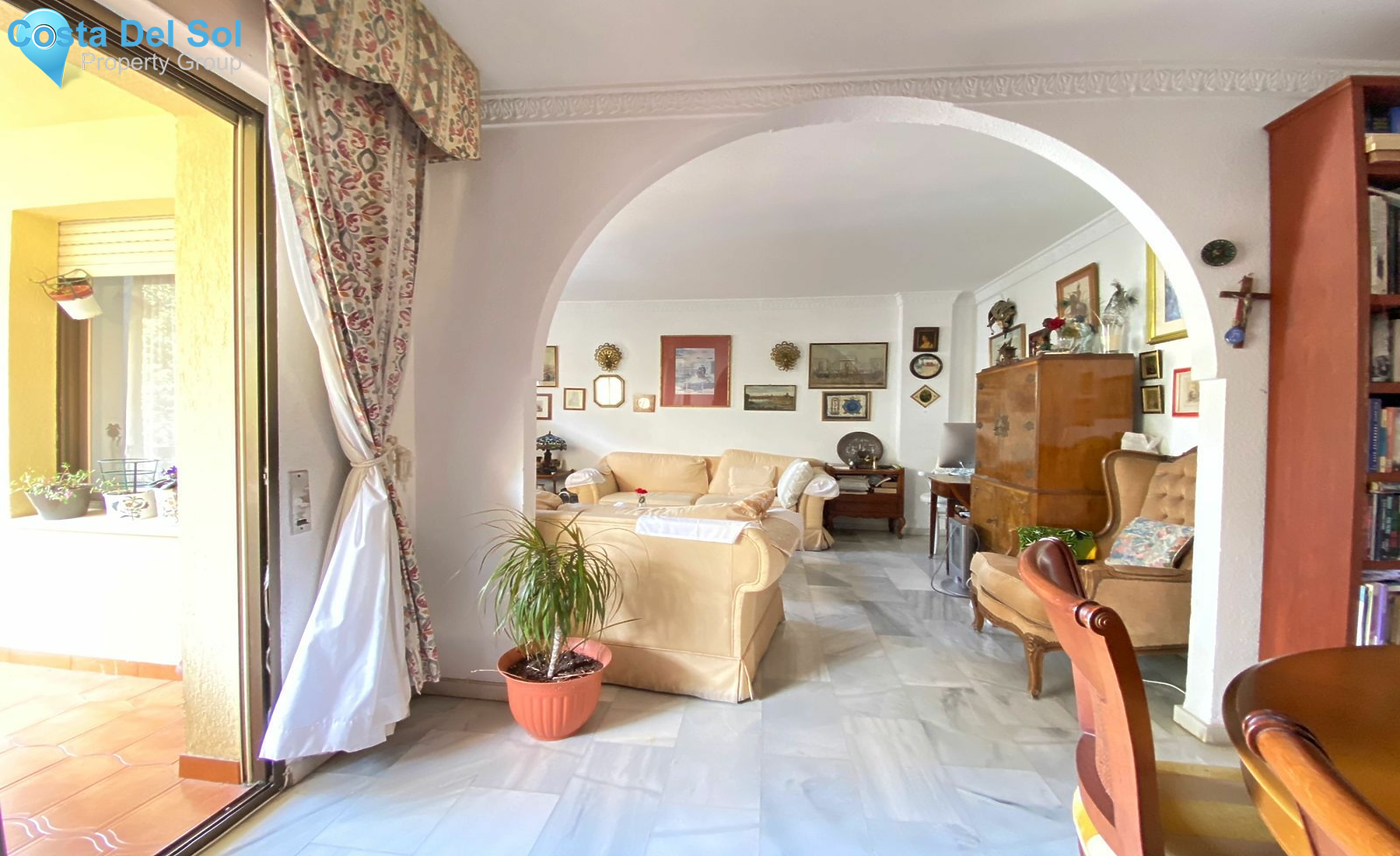 Middle Floor Apartment in Marbella-1463890