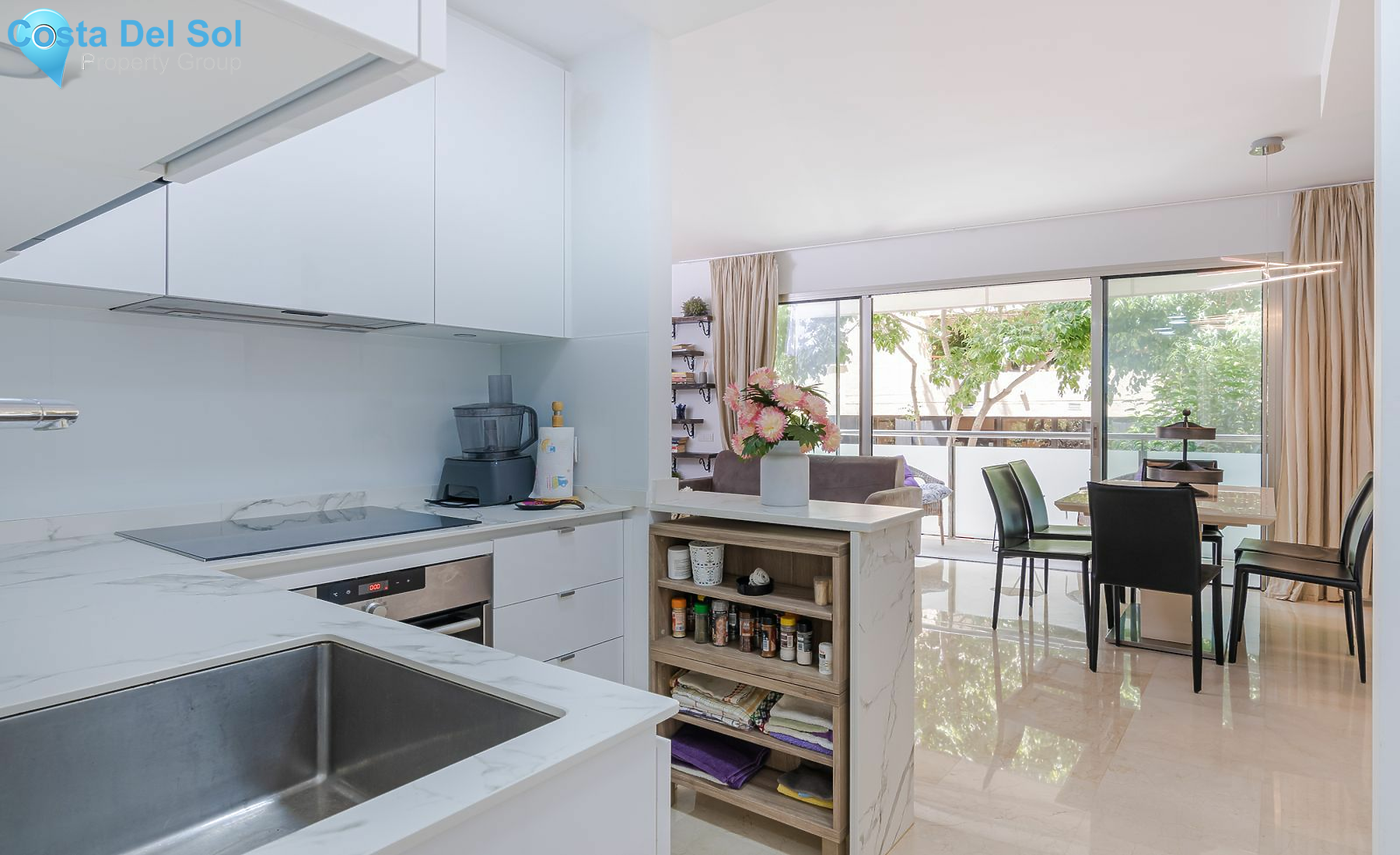 Middle Floor Apartment in Marbella-1473902