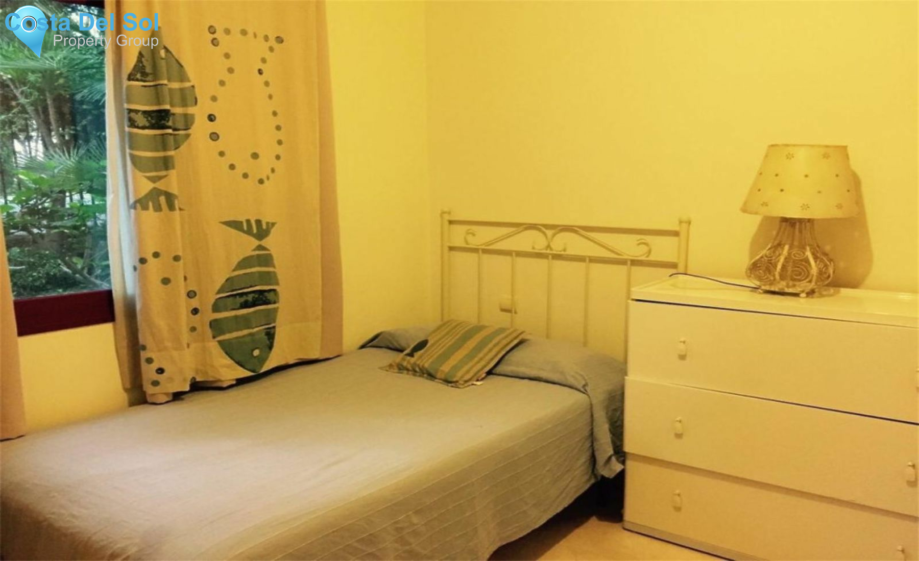 Middle Floor Apartment in Marbella-1482094