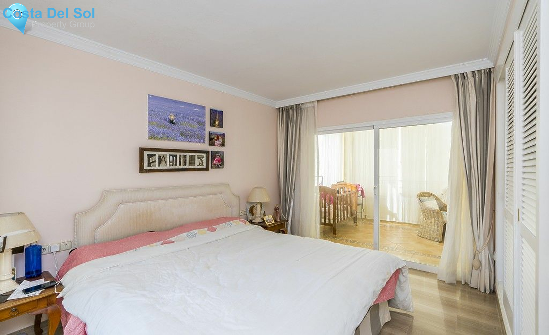 Middle Floor Apartment in Marbella-1482202