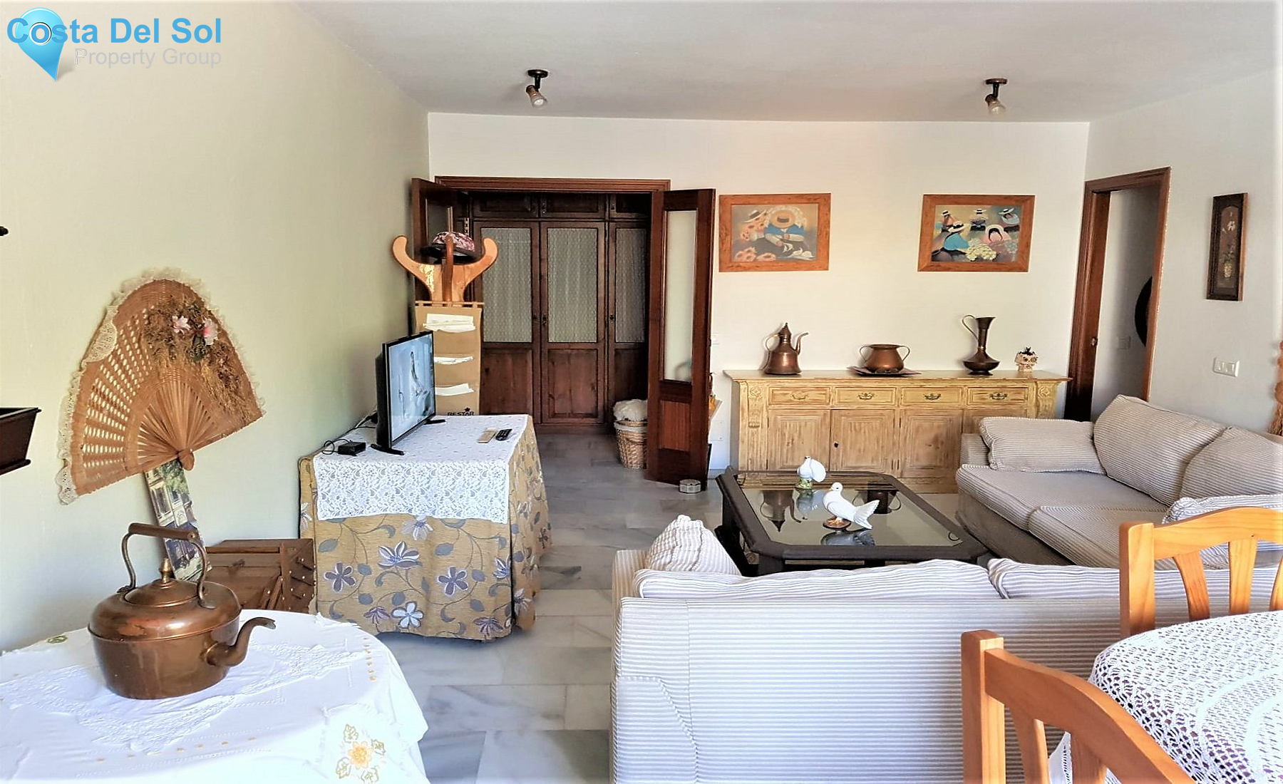 Middle Floor Apartment in Marbella-1486580