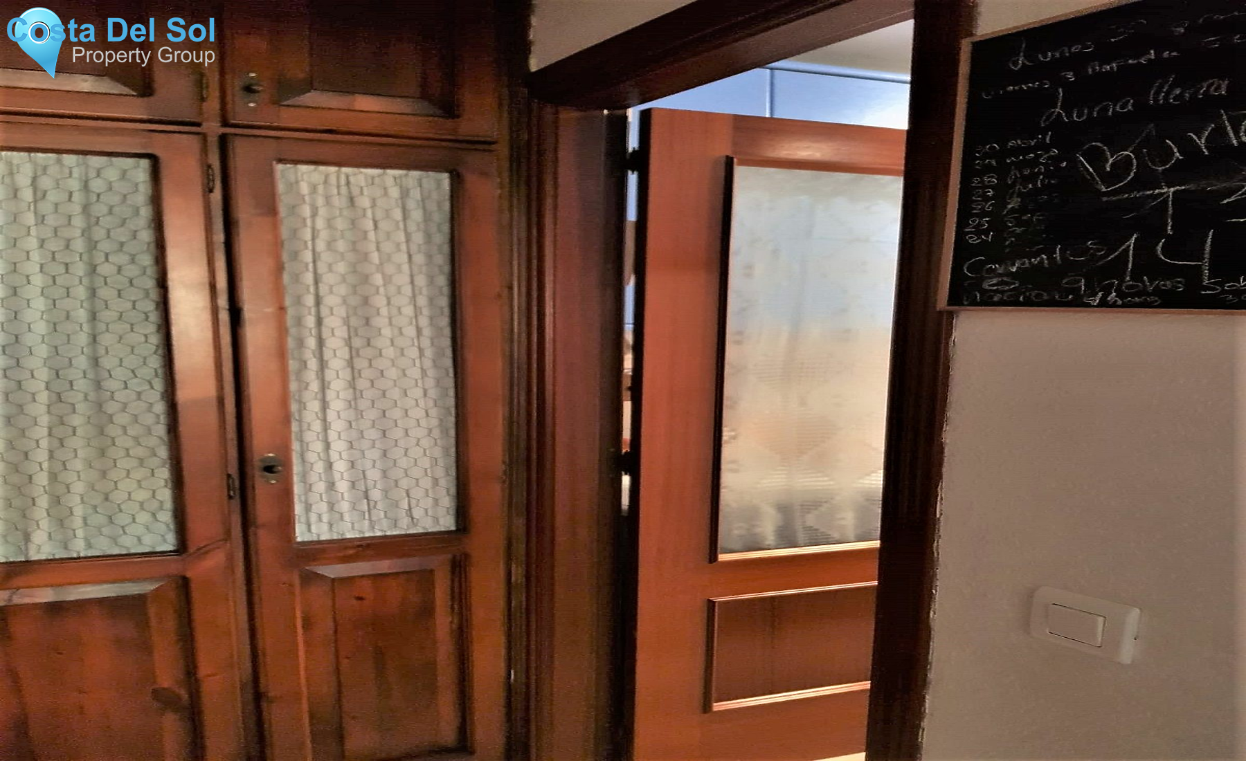Middle Floor Apartment in Marbella-1486586