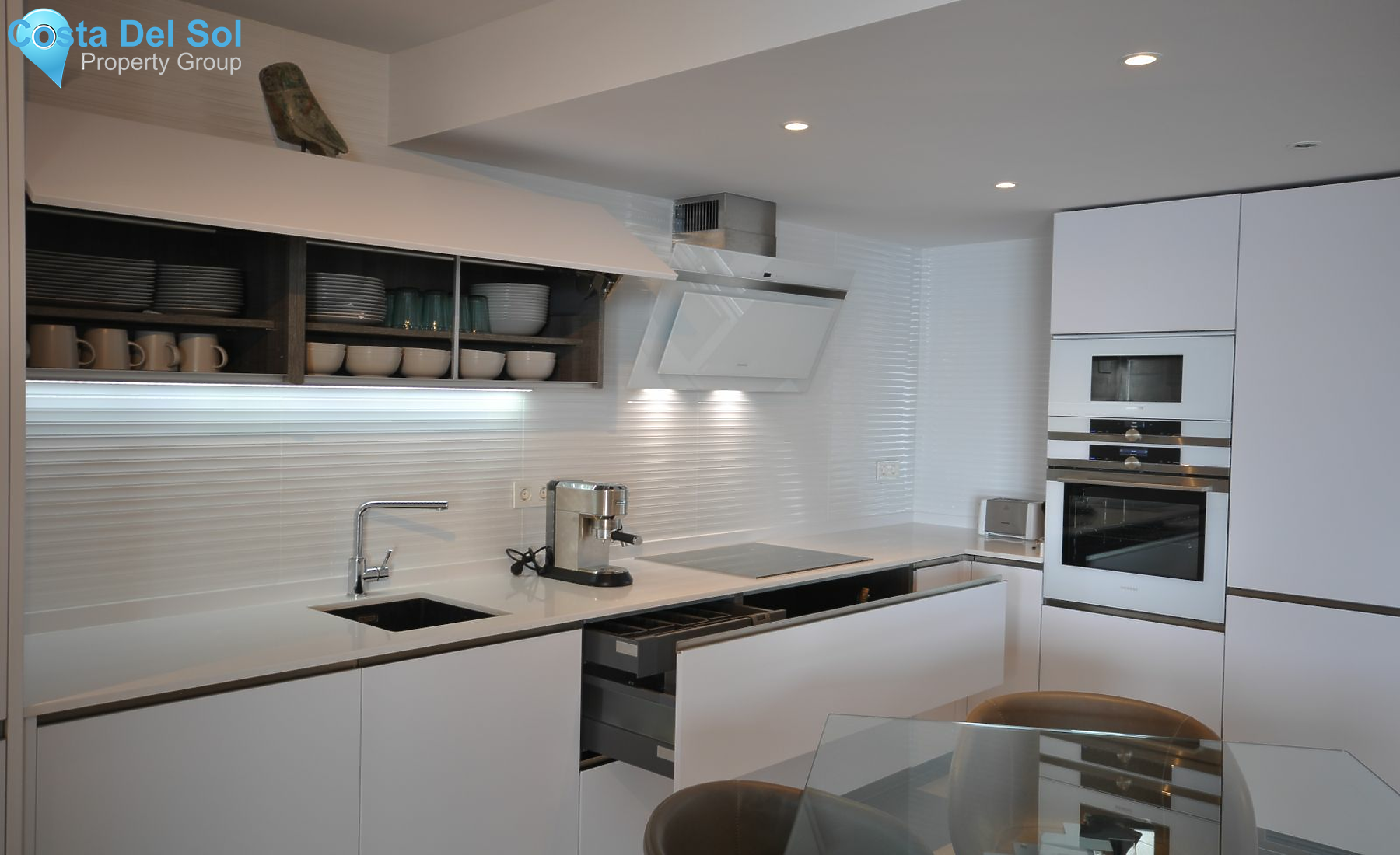 Middle Floor Apartment in Marbella-1494534