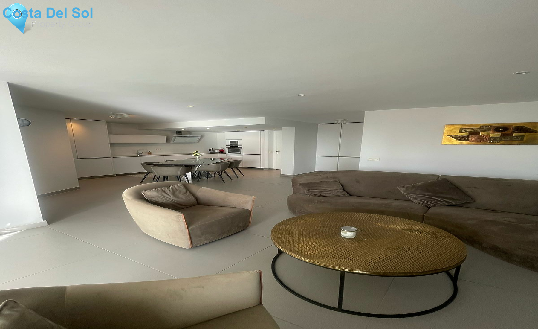 Middle Floor Apartment in Marbella-1494523