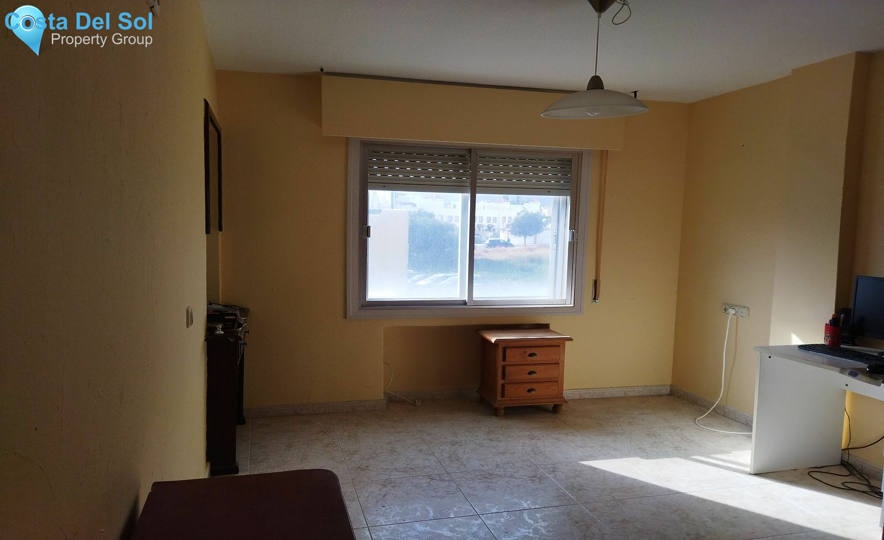 Middle Floor Apartment in Marbella-1515644